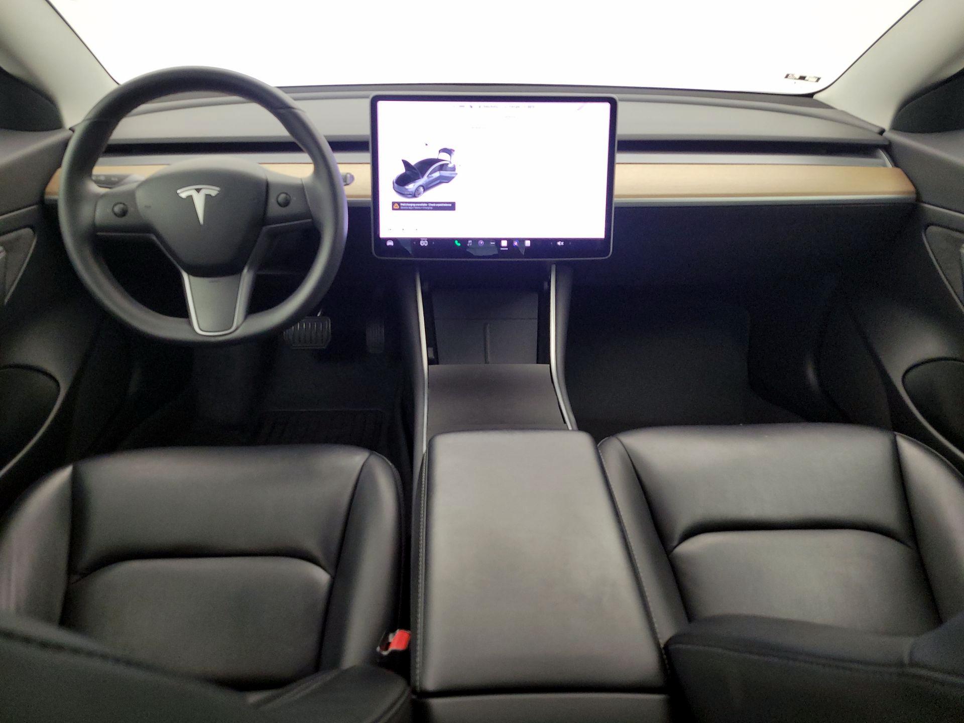Thumbnail: 2020 Tesla Model 3 - 9