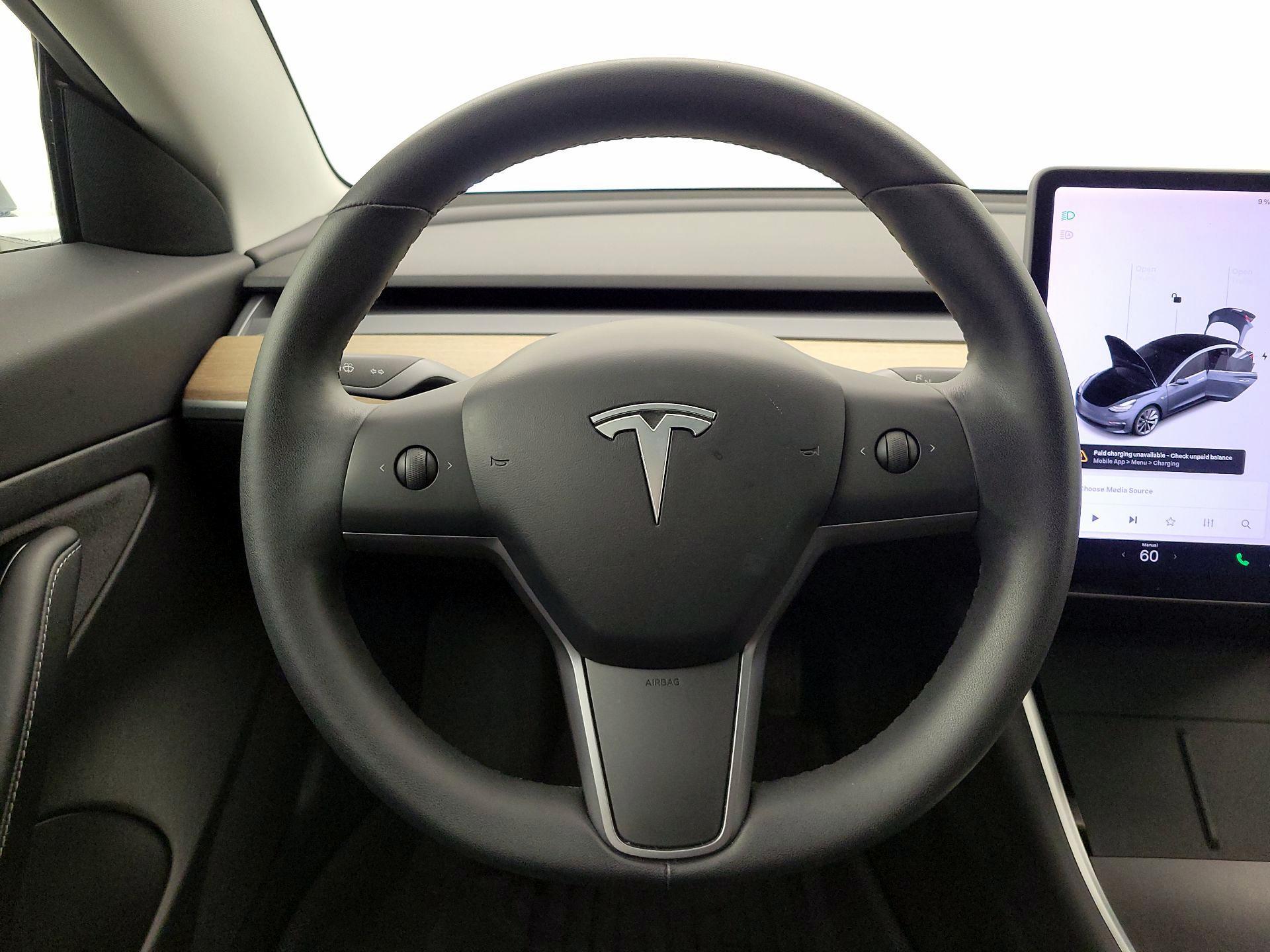 Thumbnail: 2020 Tesla Model 3 - 10