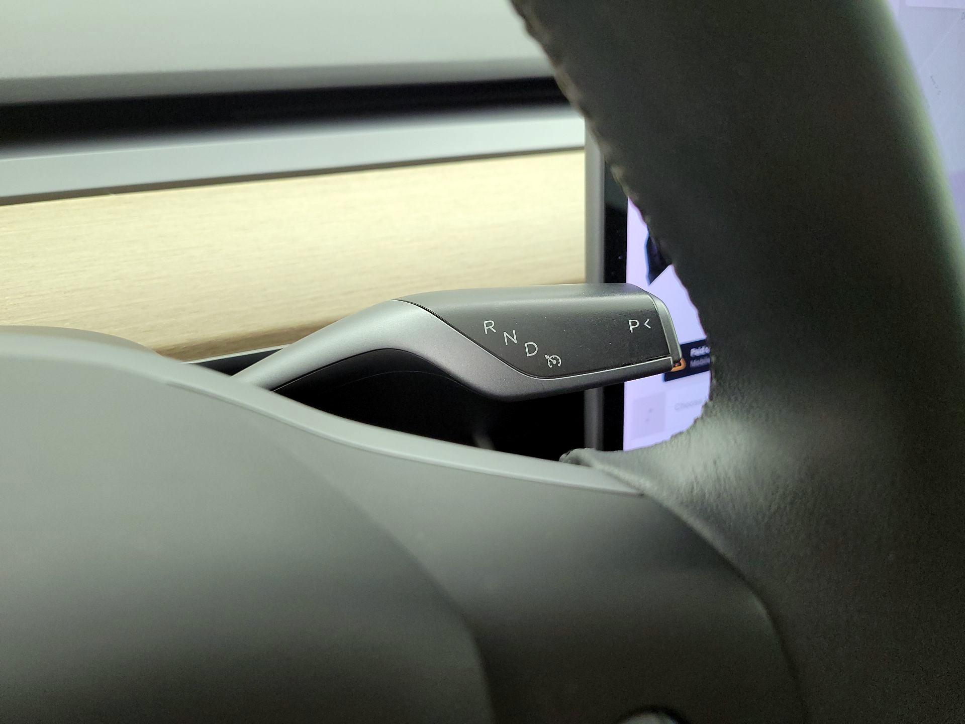 Thumbnail: 2020 Tesla Model 3 - 16