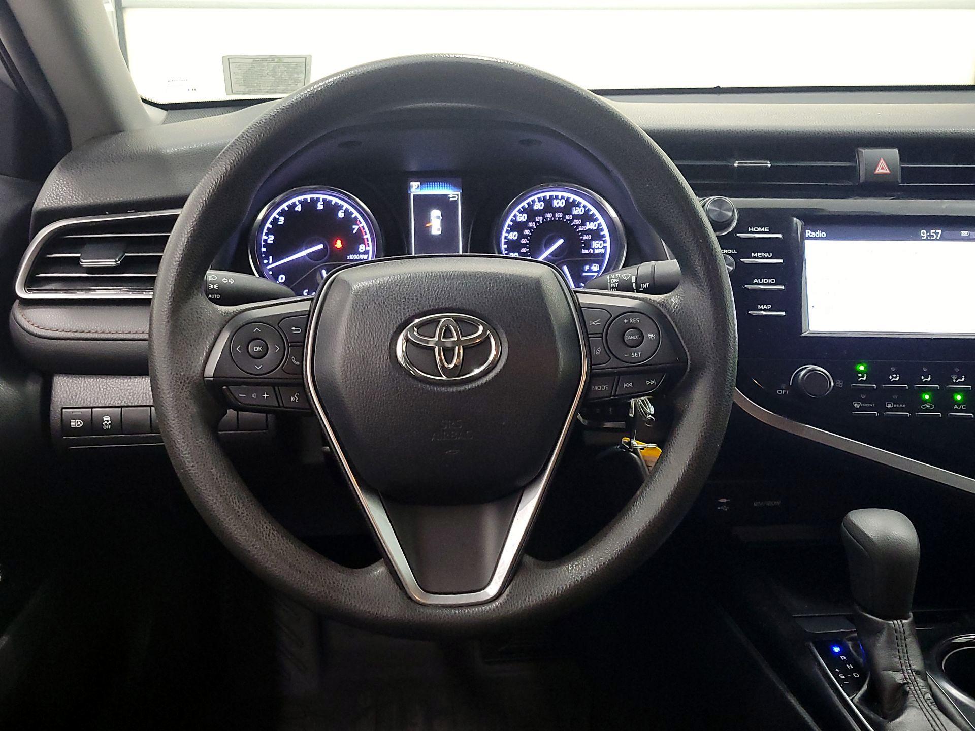 Thumbnail: 2019 Toyota Camry - 10