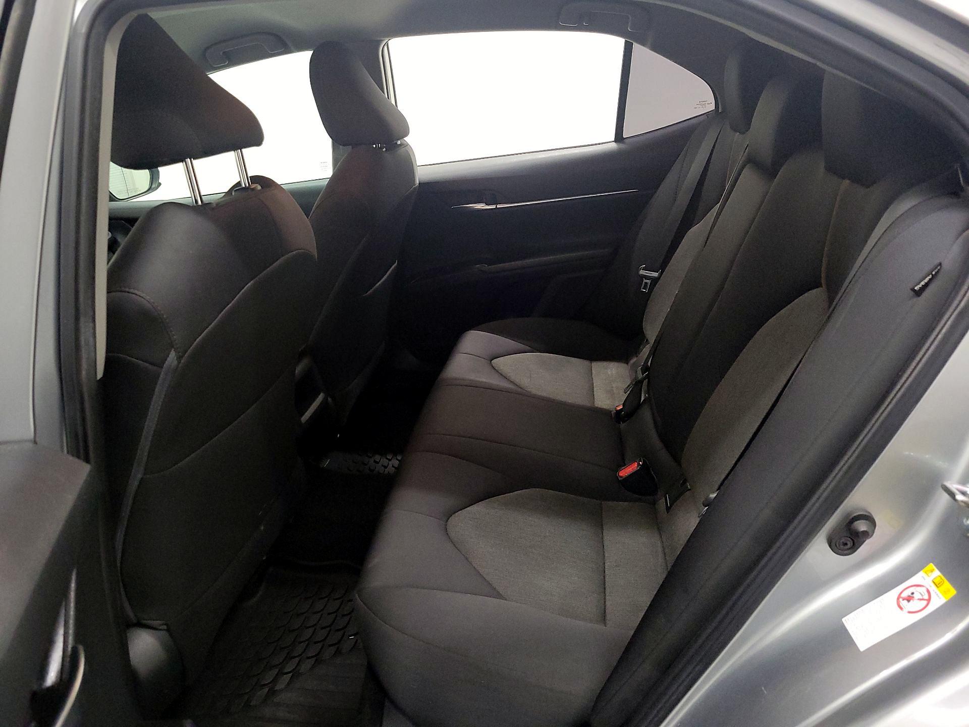 Thumbnail: 2019 Toyota Camry - 19