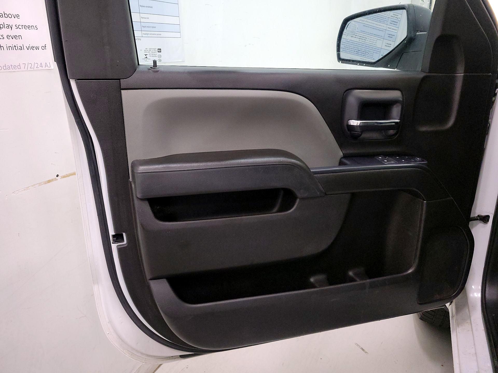 Thumbnail: 2016 GMC Sierra 1500 - 12