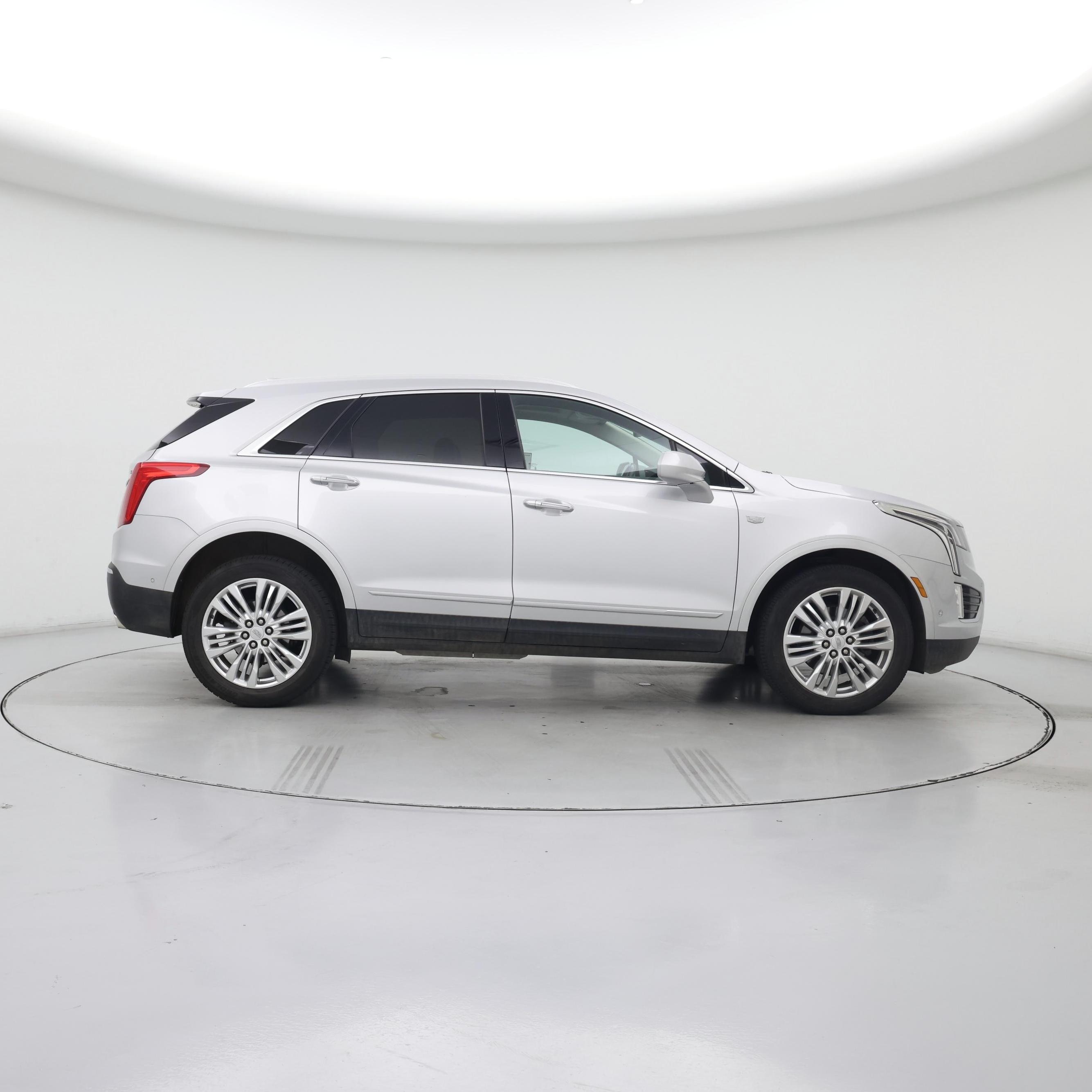 Thumbnail: 2017 Cadillac XT5 - 7