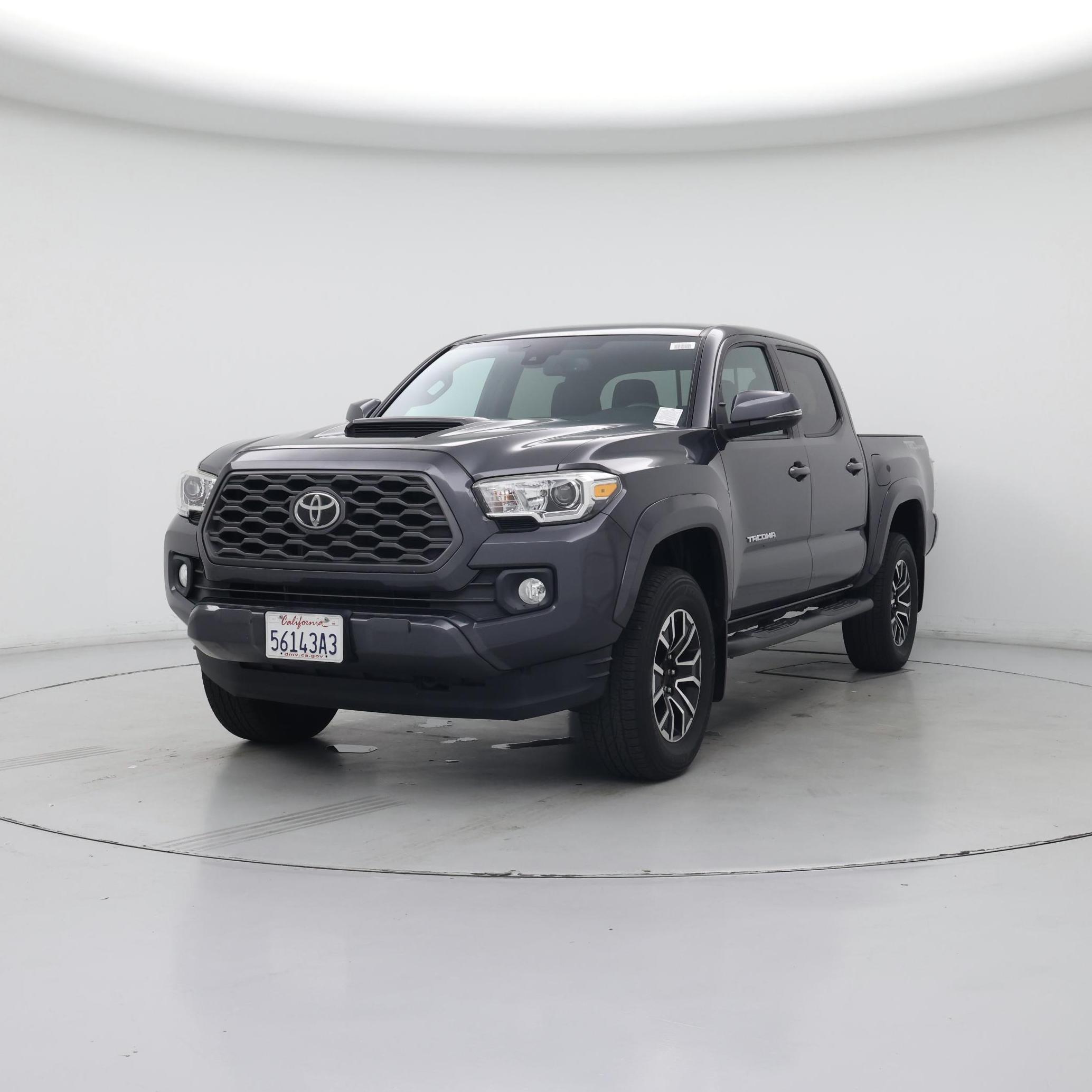 Thumbnail: 2020 Toyota Tacoma - 4