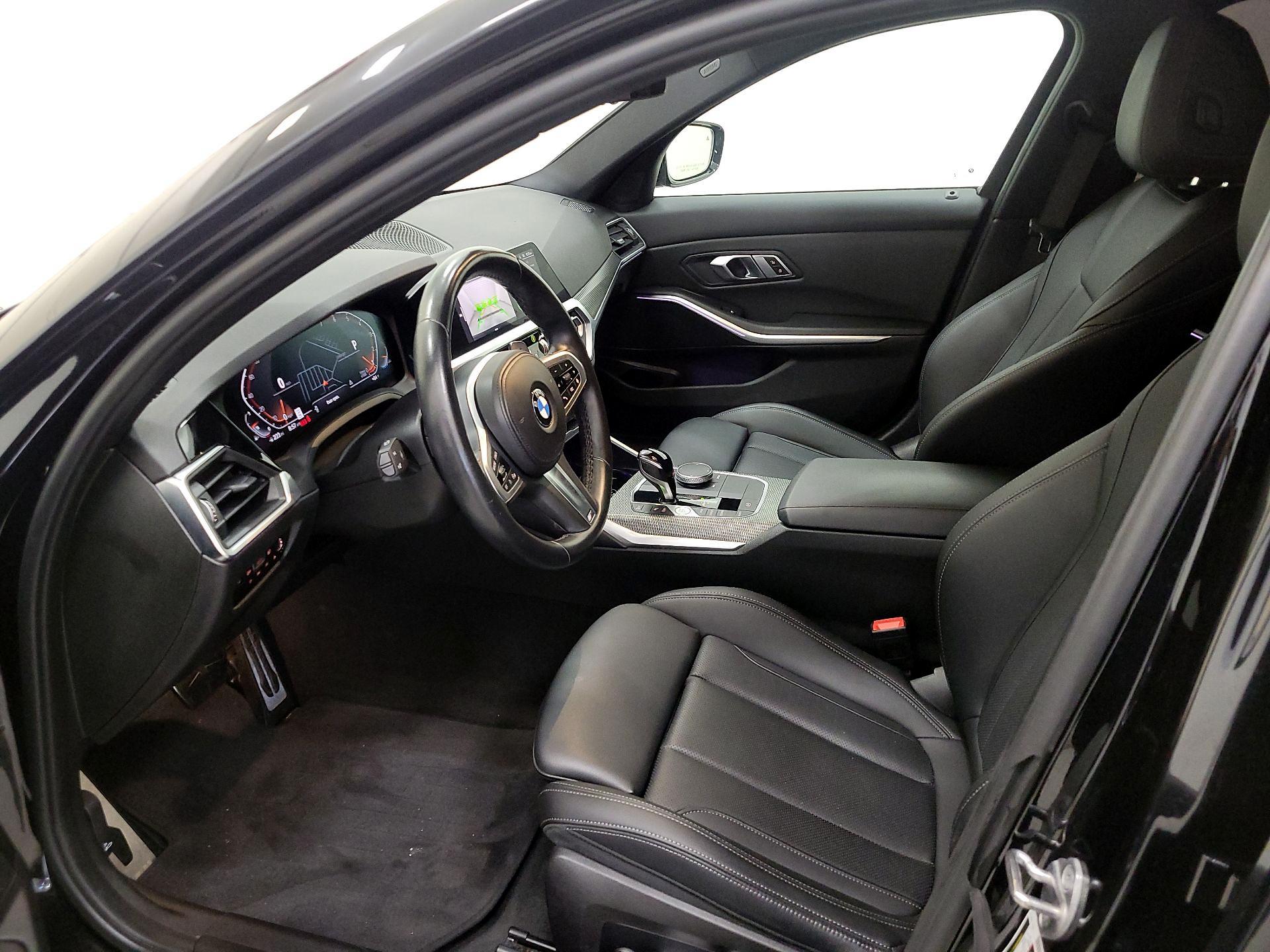 Thumbnail: 2022 BMW 3 Series - 11