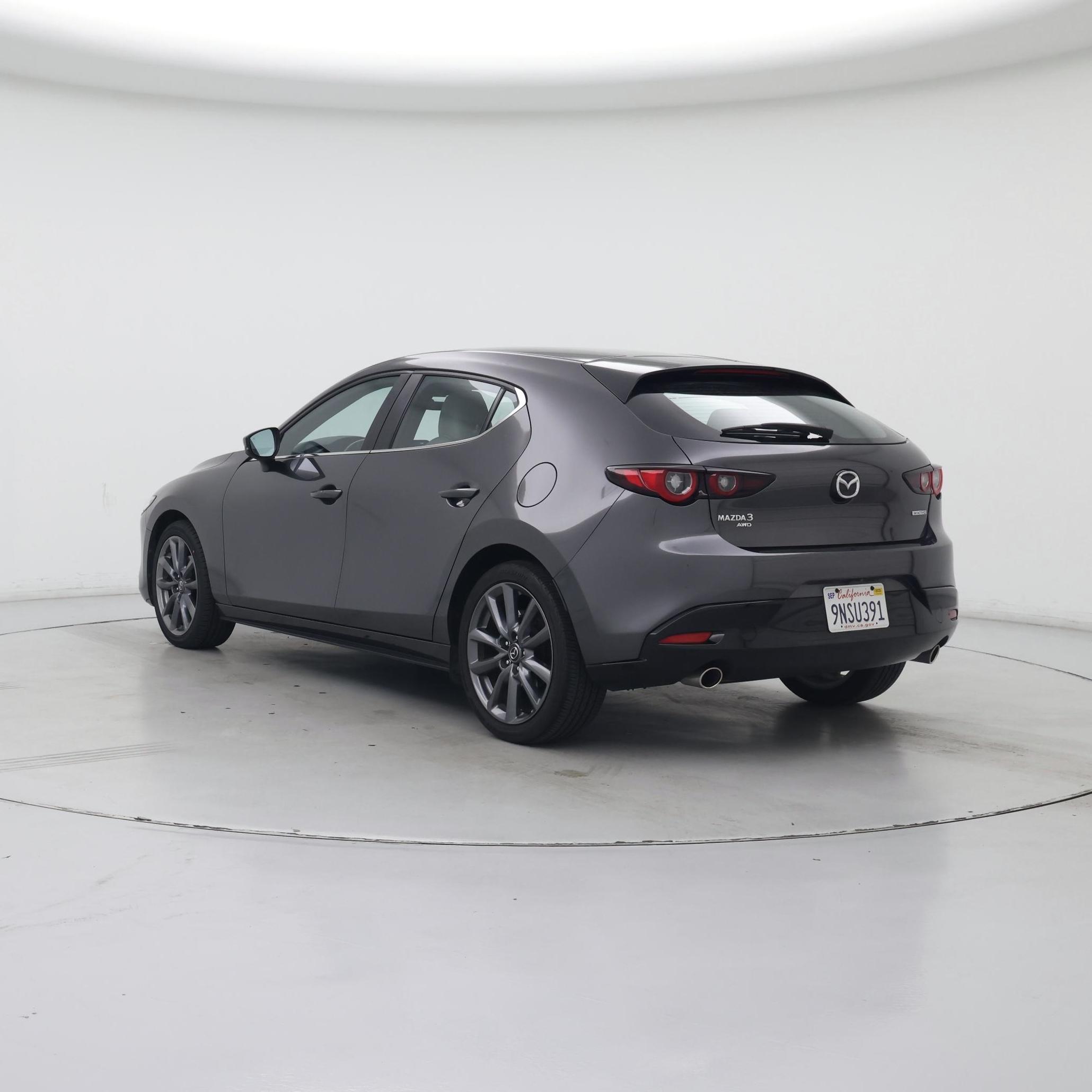 Thumbnail: 2022 Mazda Mazda3 - 2
