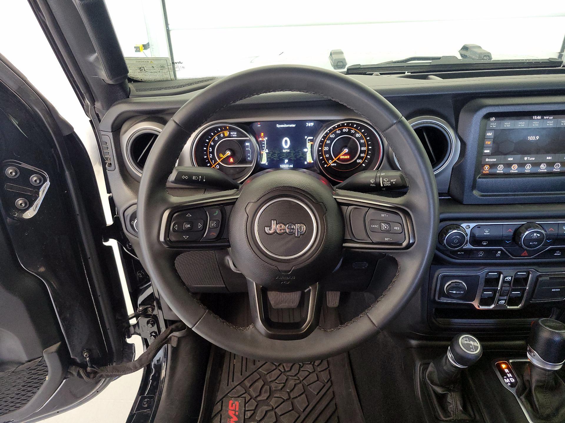 Thumbnail: 2023 Jeep Gladiator - 10