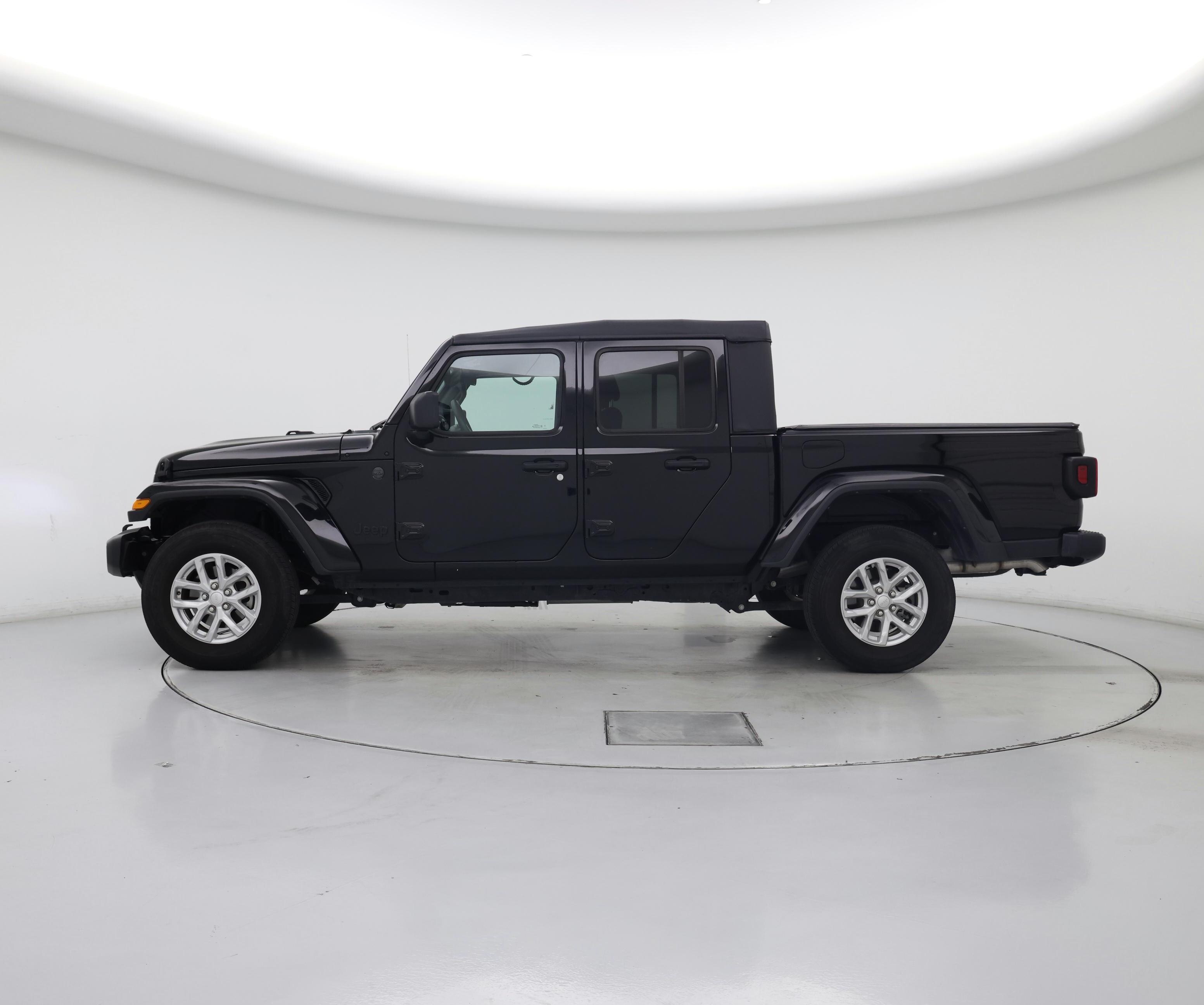 Thumbnail: 2023 Jeep Gladiator - 3