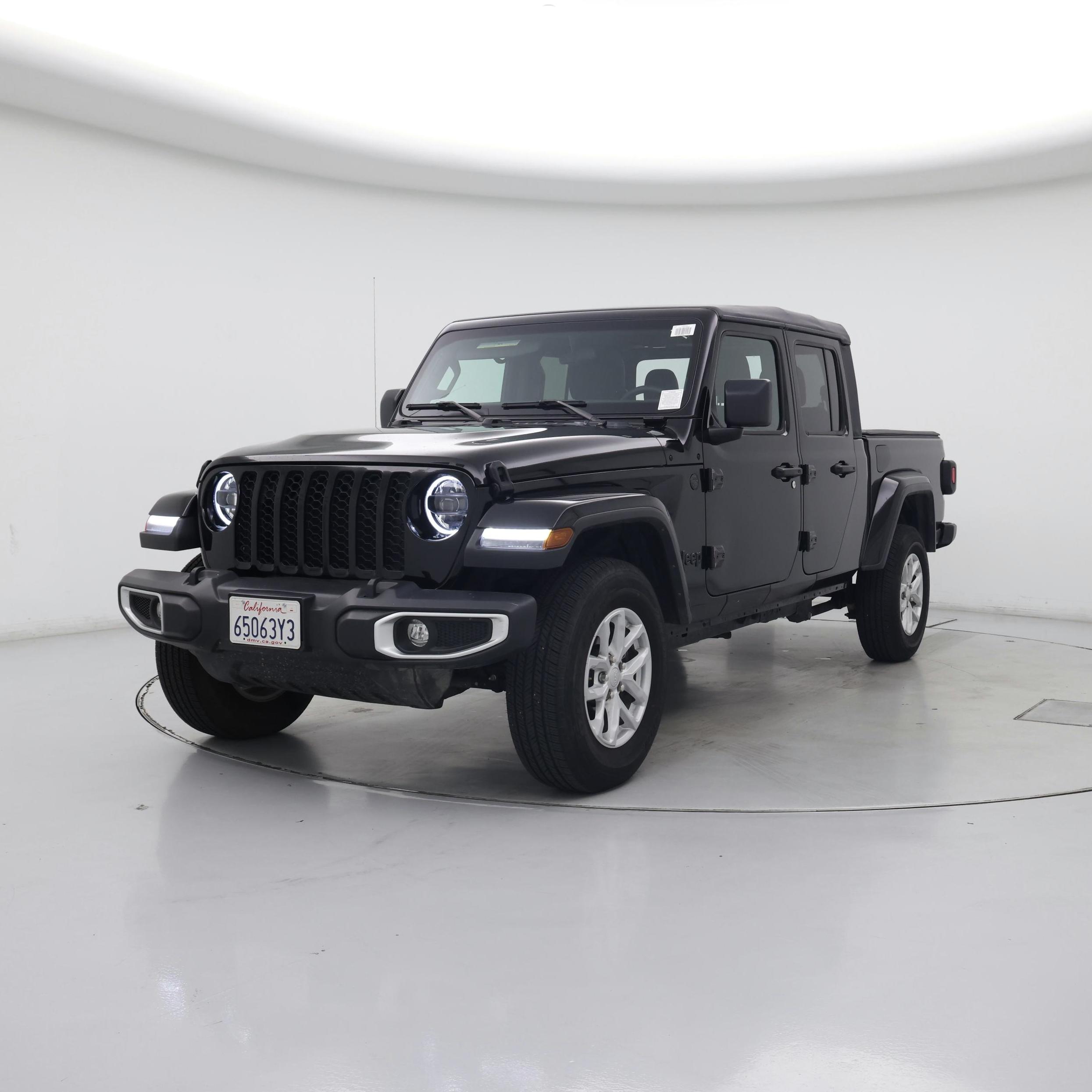 Thumbnail: 2023 Jeep Gladiator - 4