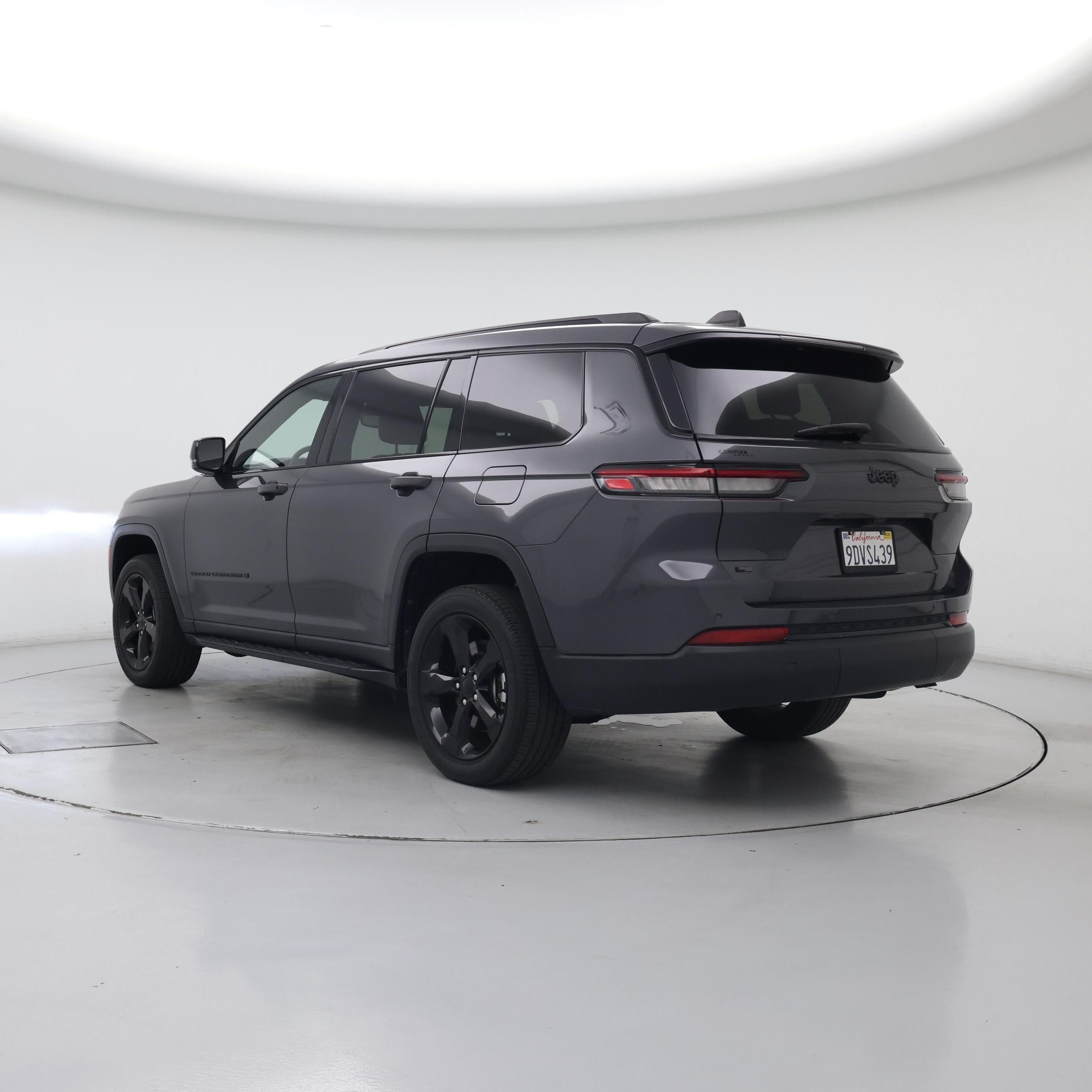 Thumbnail: 2023 Jeep Grand Cherokee L - 2