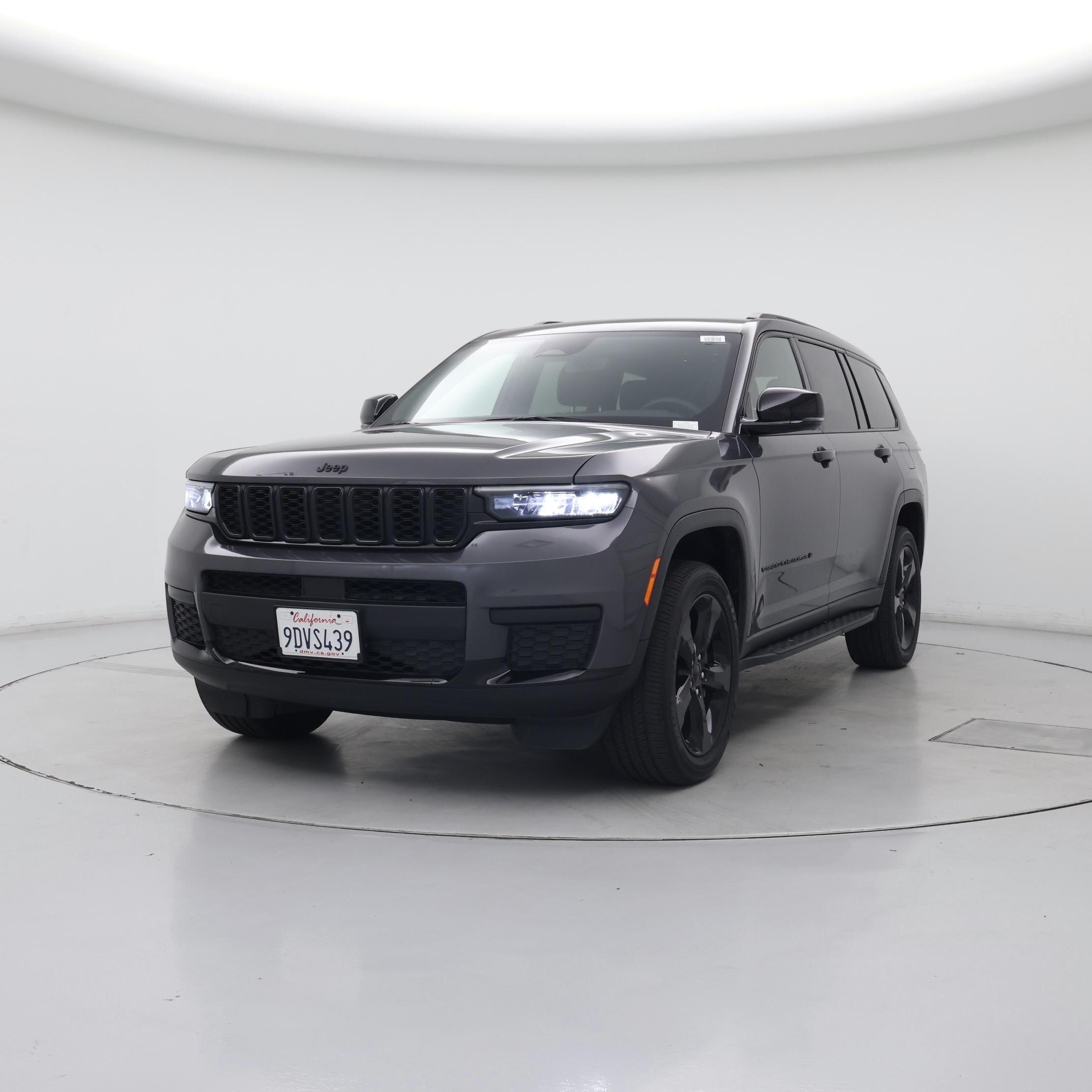 Thumbnail: 2023 Jeep Grand Cherokee L - 4