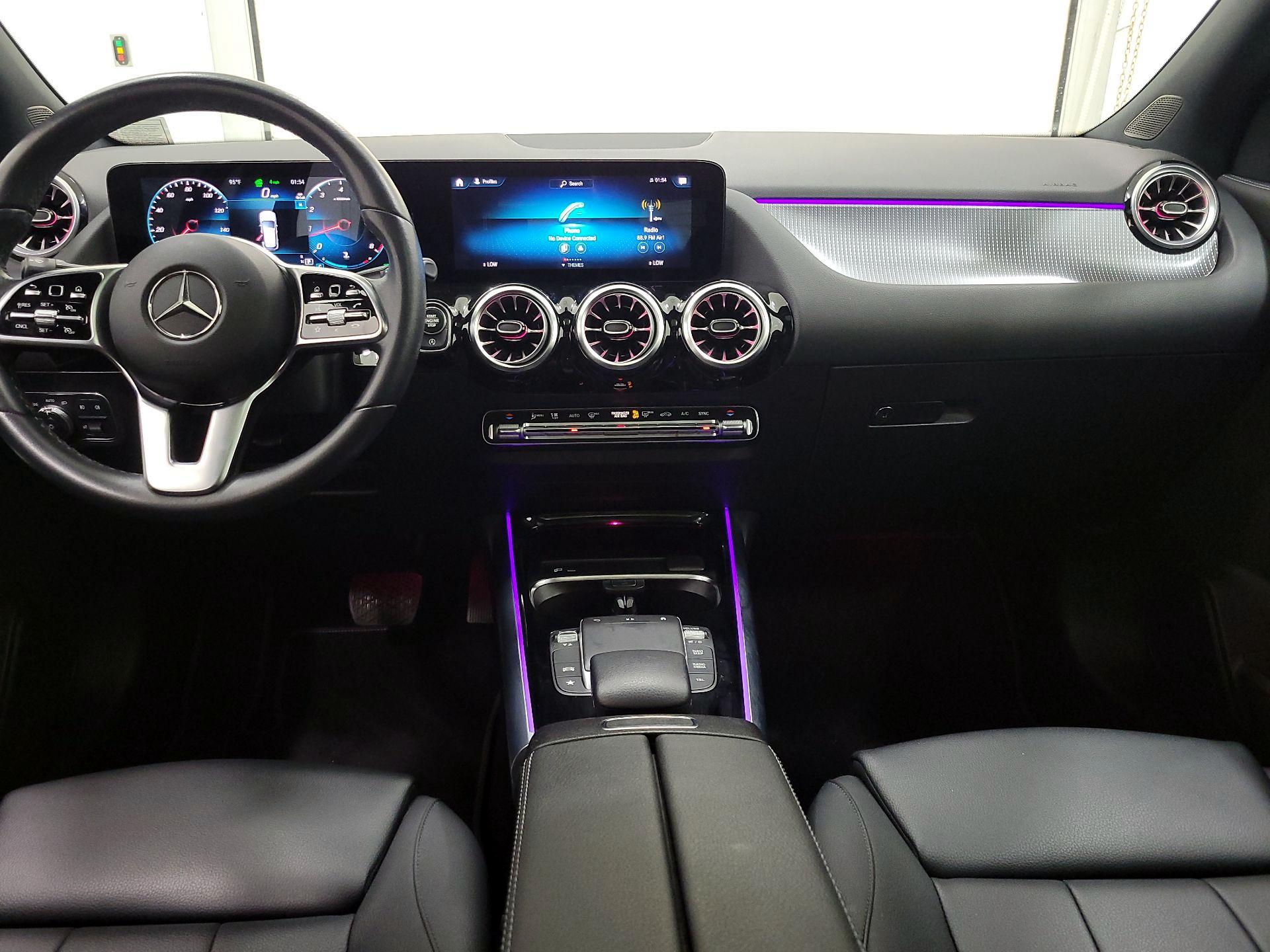 Thumbnail: 2022 Mercedes-Benz GLA - 9