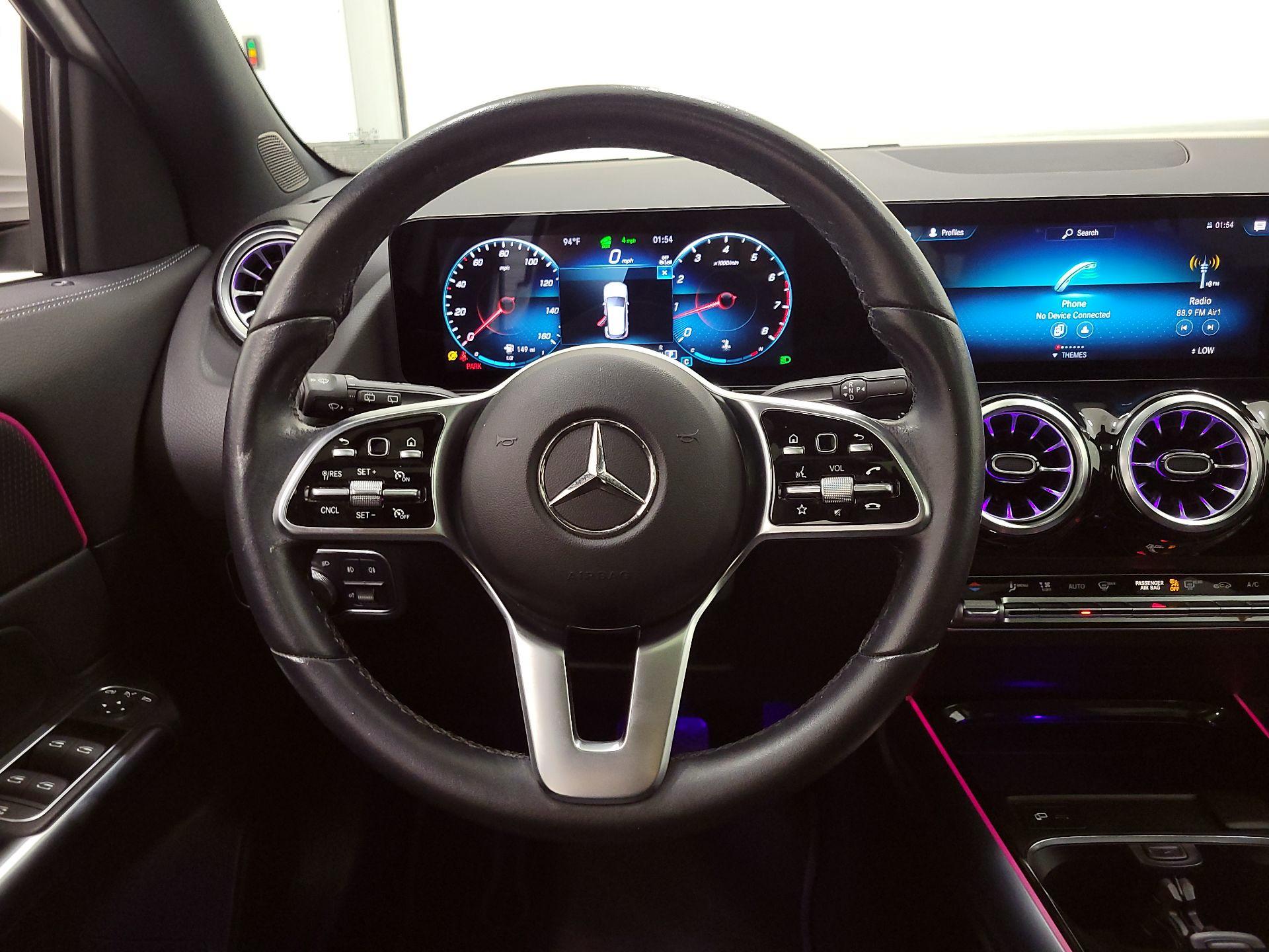 Thumbnail: 2022 Mercedes-Benz GLA - 10