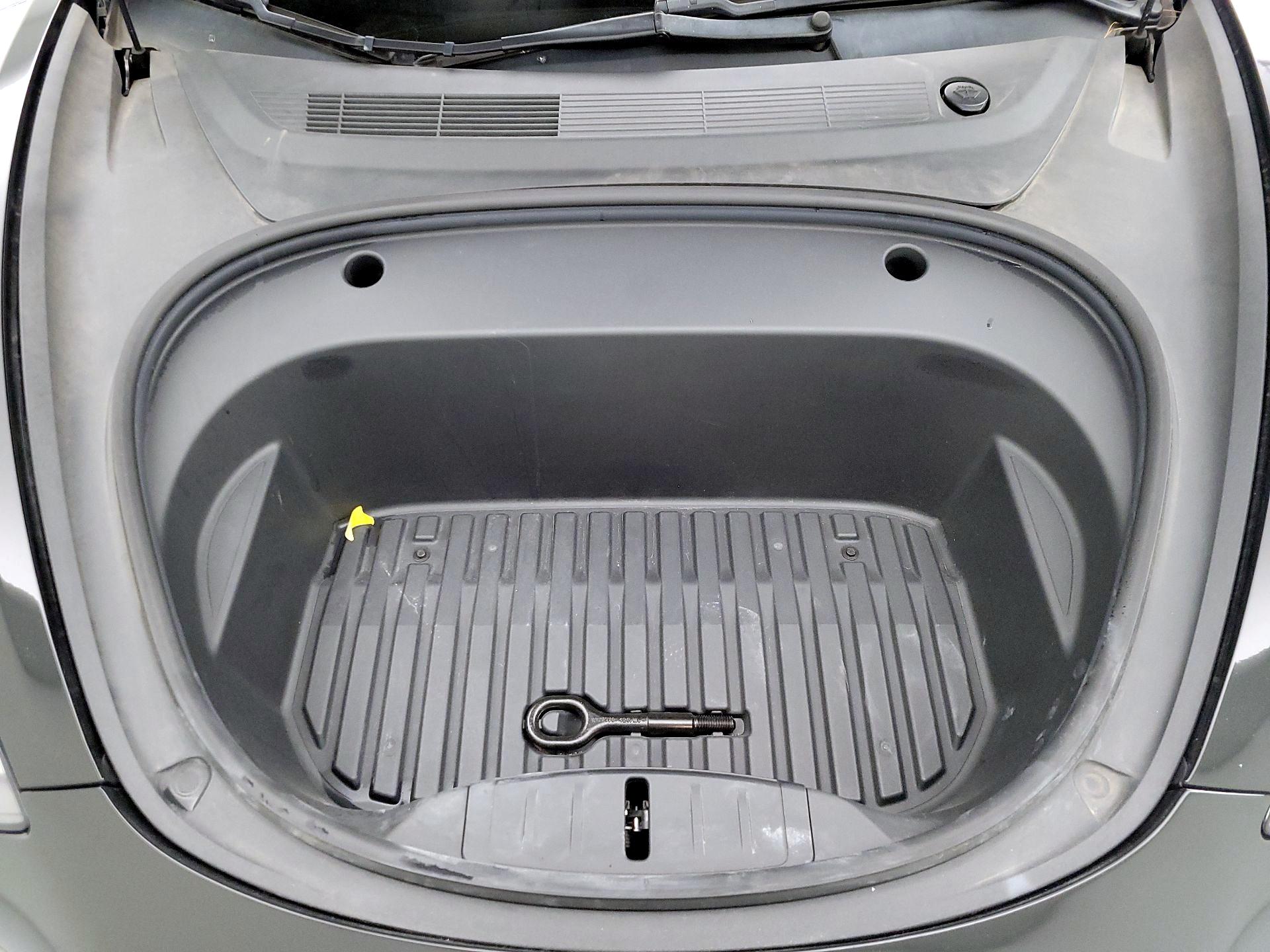 Thumbnail: 2021 Tesla Model 3 - 20