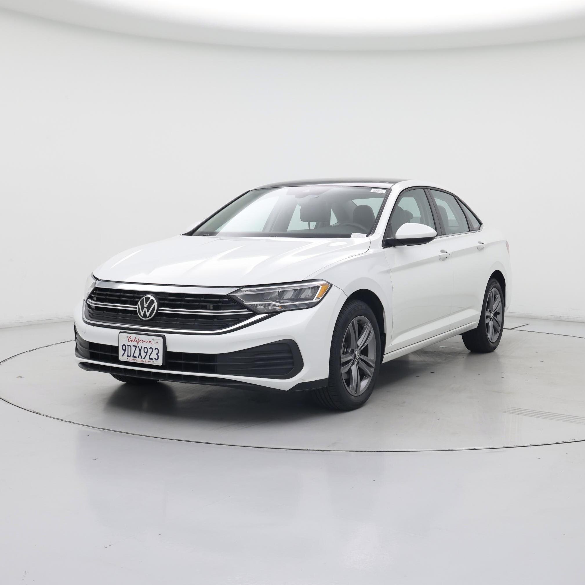 Thumbnail: 2023 Volkswagen Jetta - 4