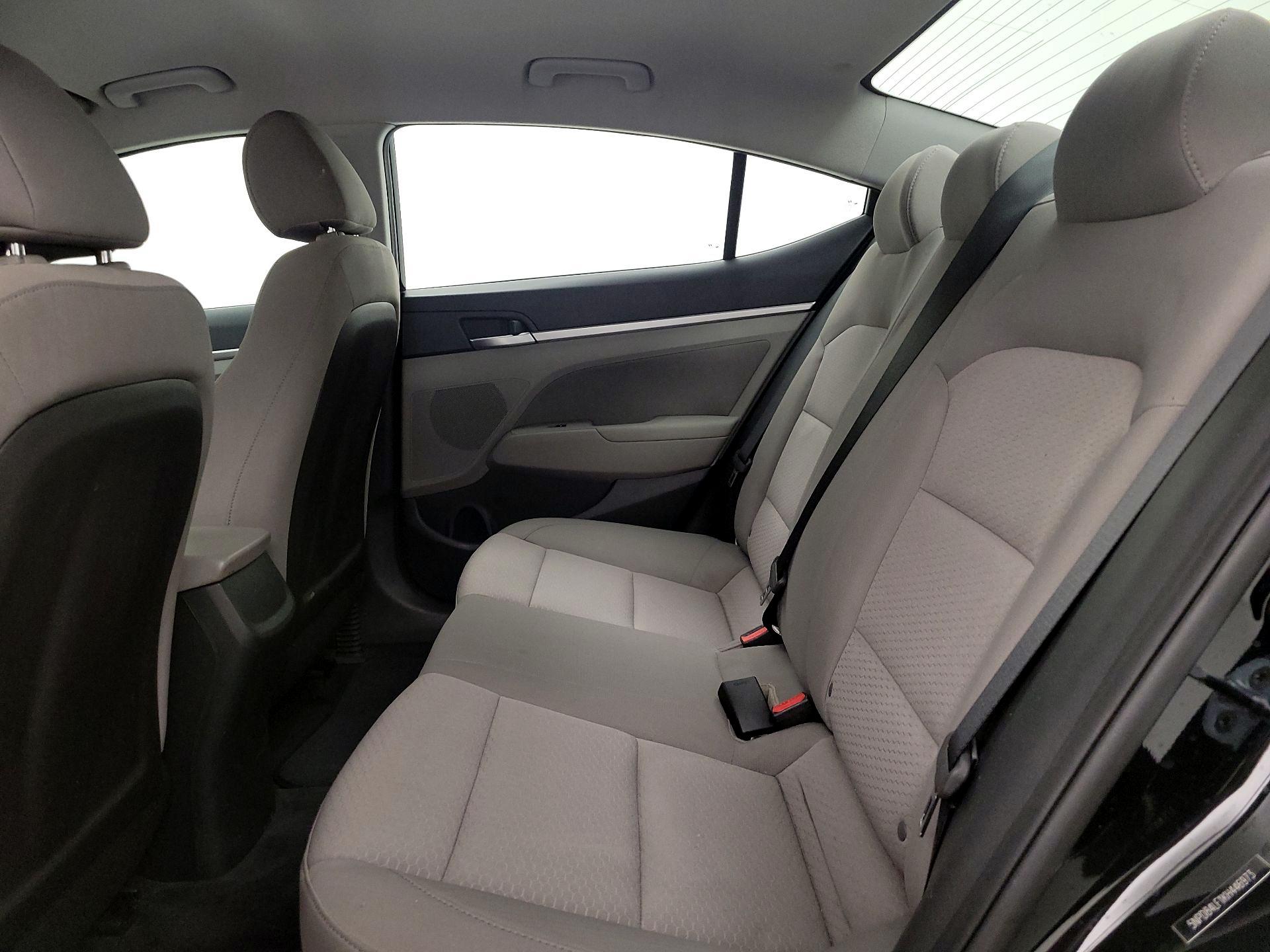 Thumbnail: 2019 Hyundai Elantra - 19