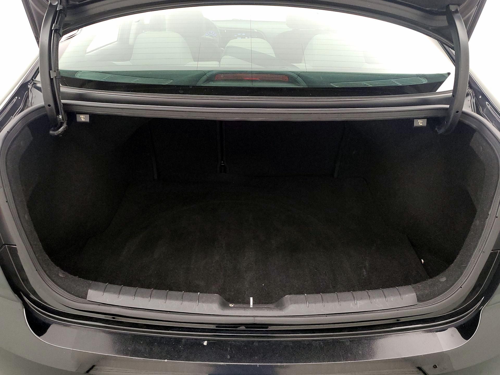 Thumbnail: 2019 Hyundai Elantra - 20