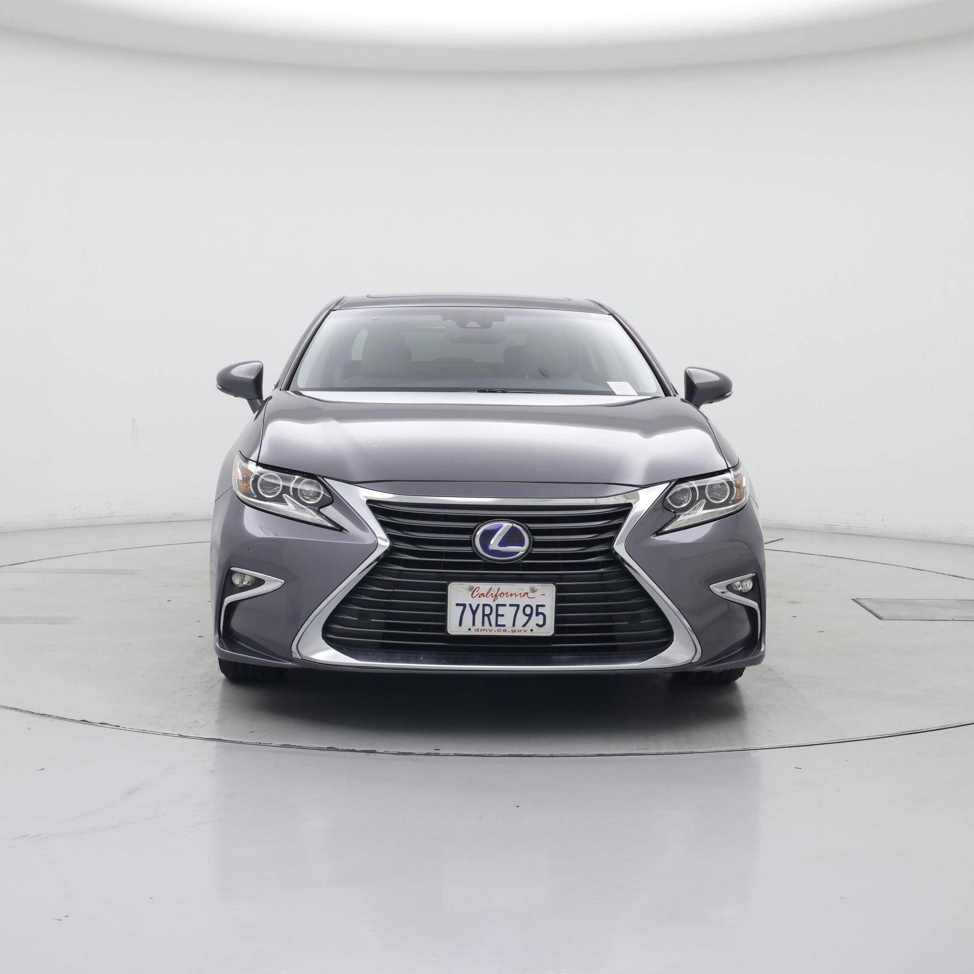 Thumbnail: 2017 Lexus ES - 5
