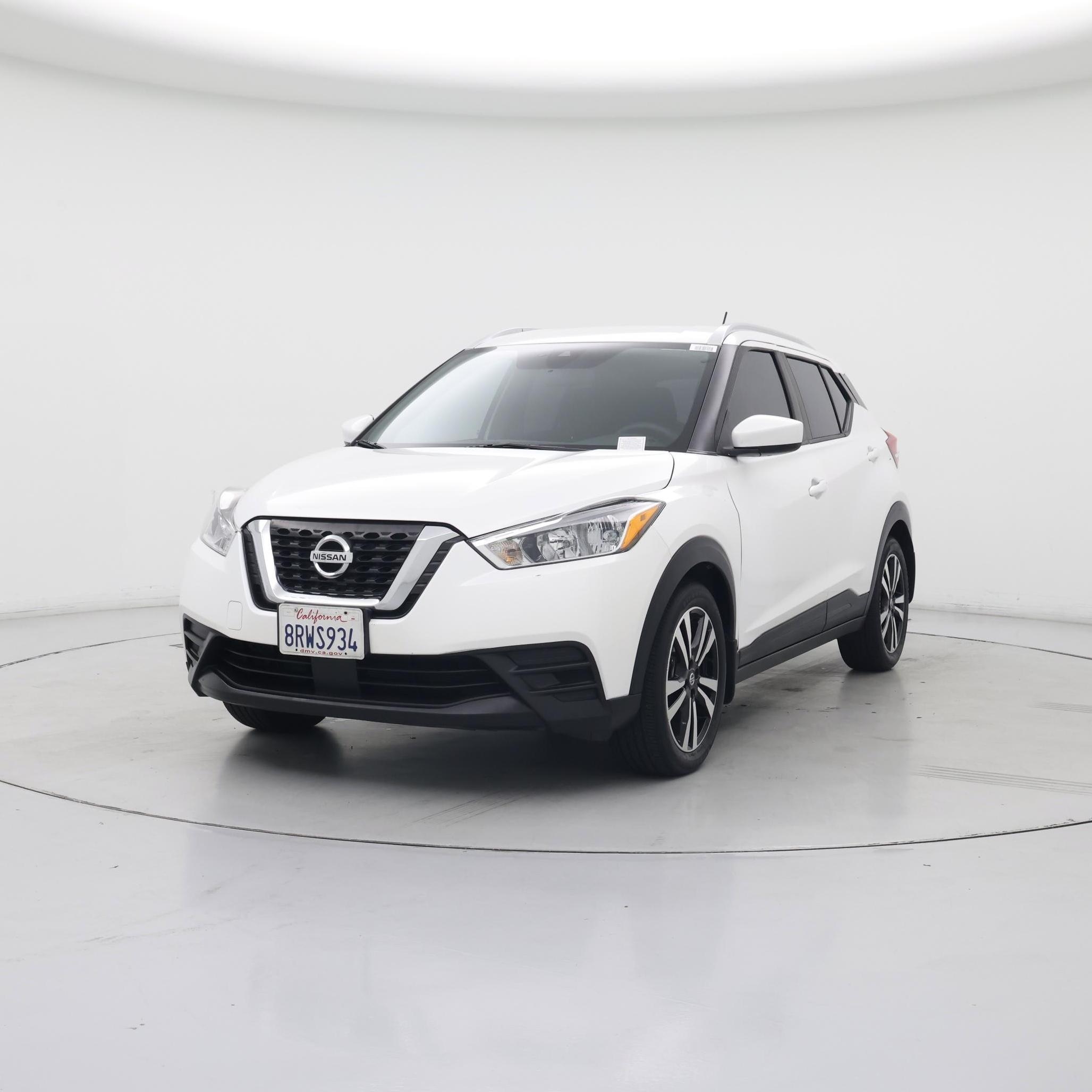 Thumbnail: 2020 Nissan Kicks - 4