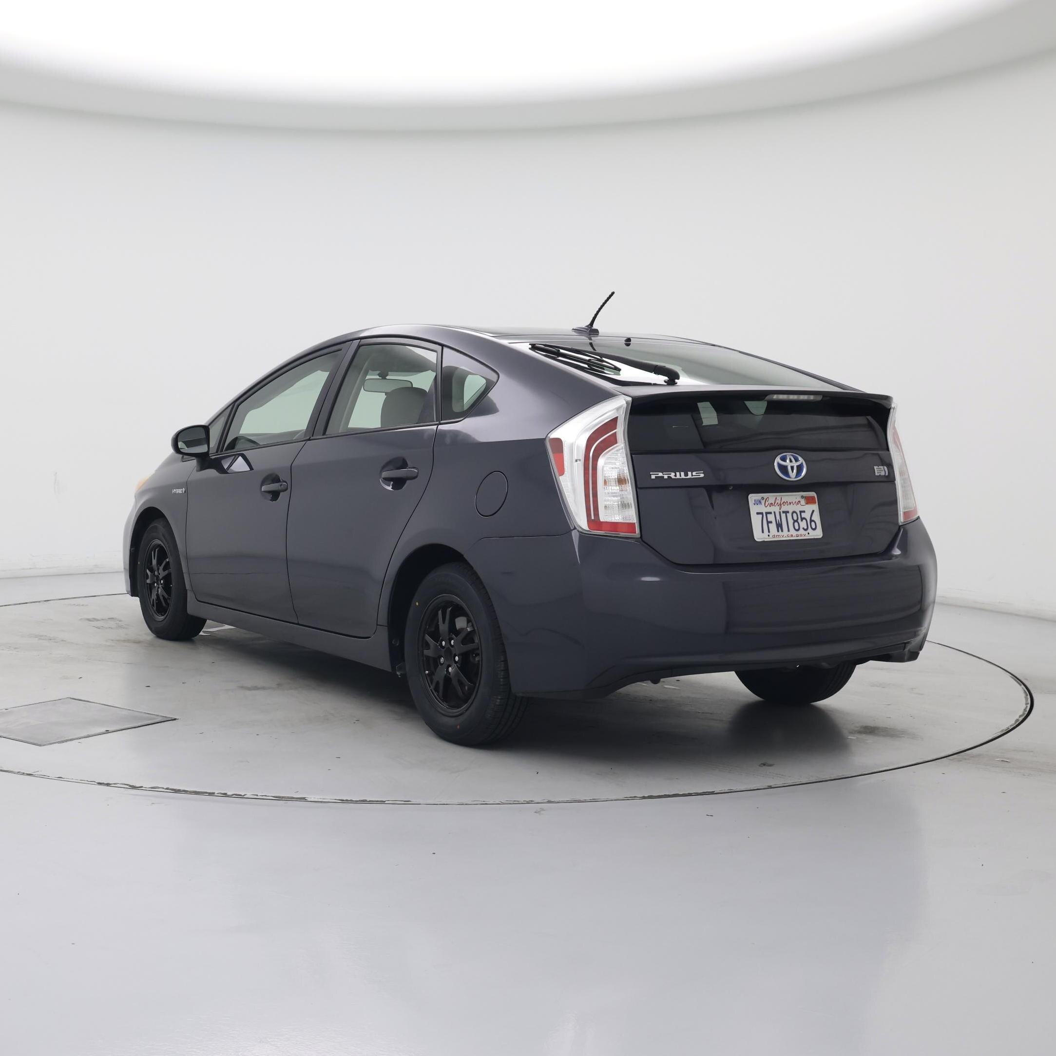Thumbnail: 2014 Toyota Prius - 2