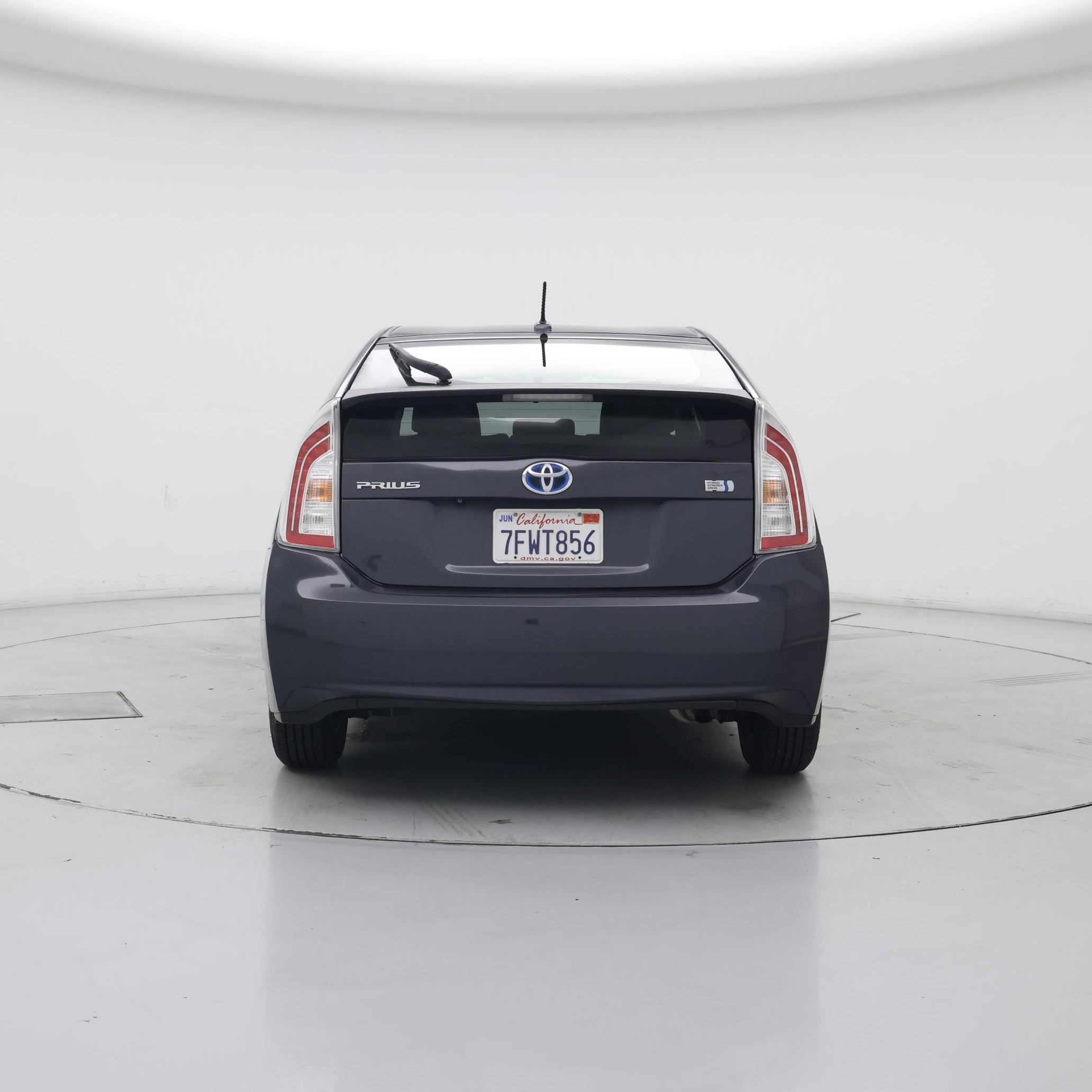 Thumbnail: 2014 Toyota Prius - 6