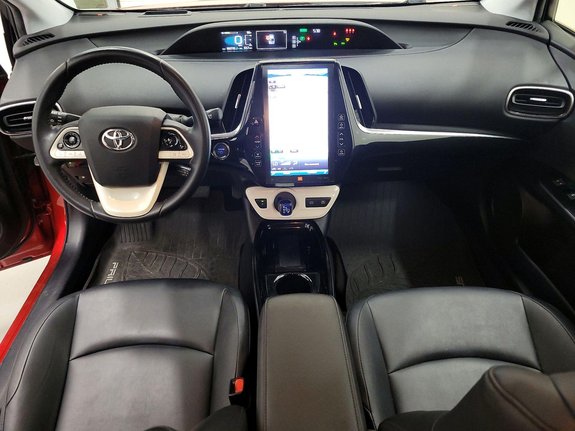 Thumbnail: 2018 Toyota Prius - 9