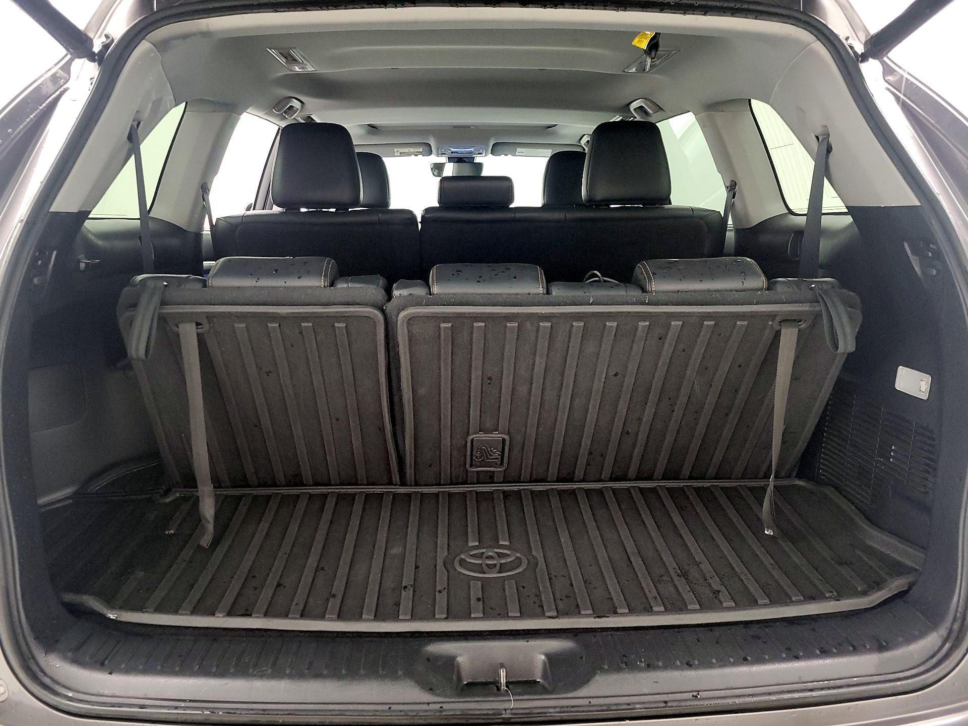 Thumbnail: 2017 Toyota Highlander - 20