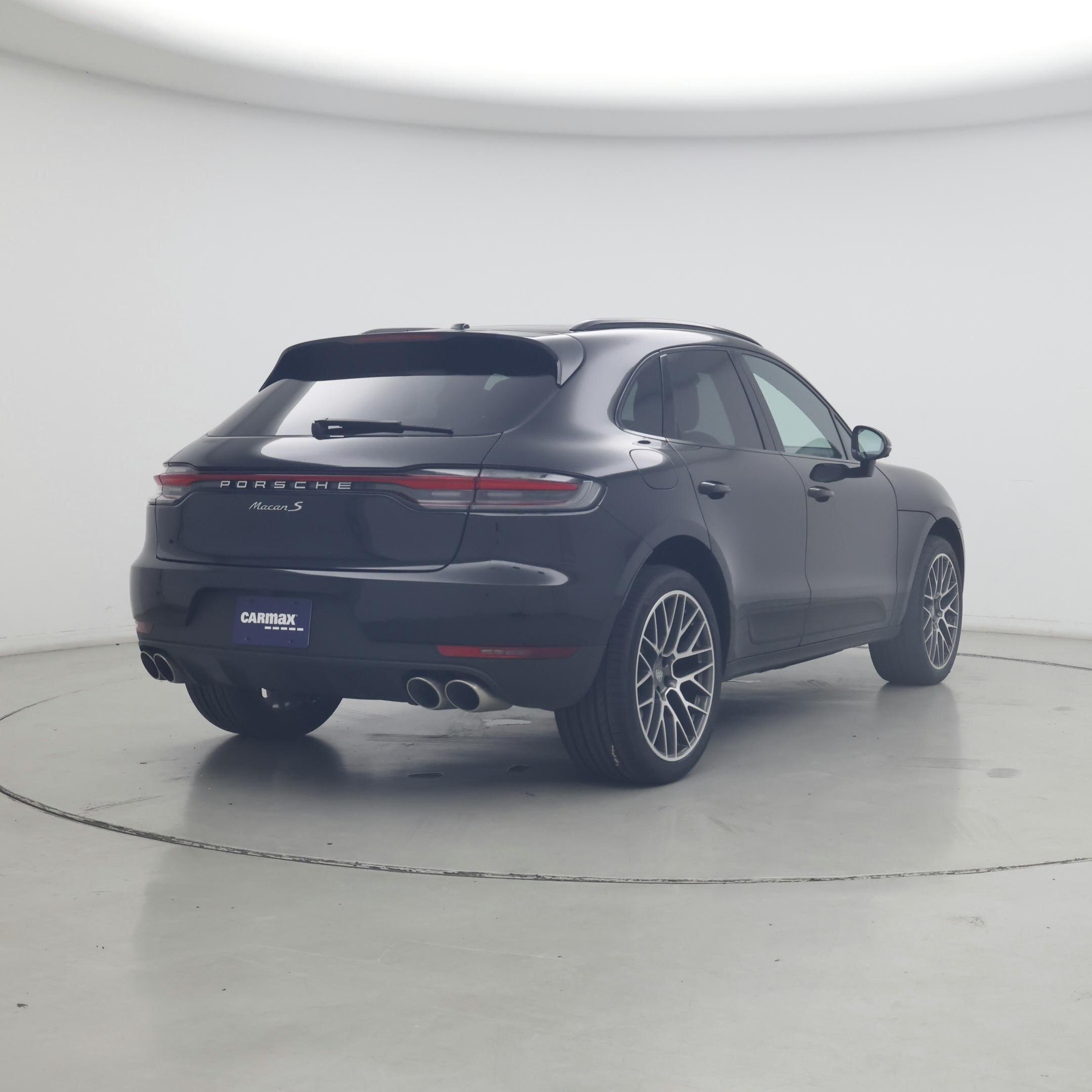 Thumbnail: 2021 Porsche Macan - 8