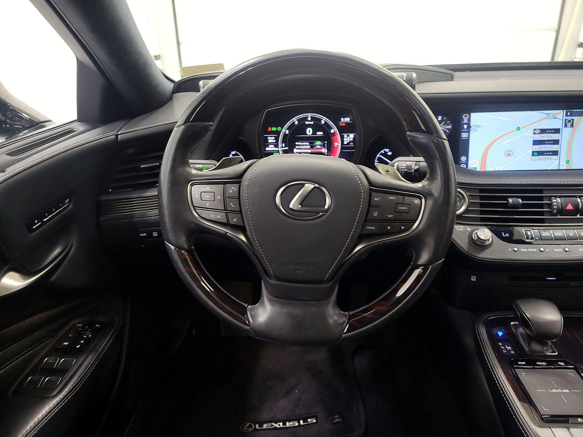 Thumbnail: 2018 Lexus LS - 10