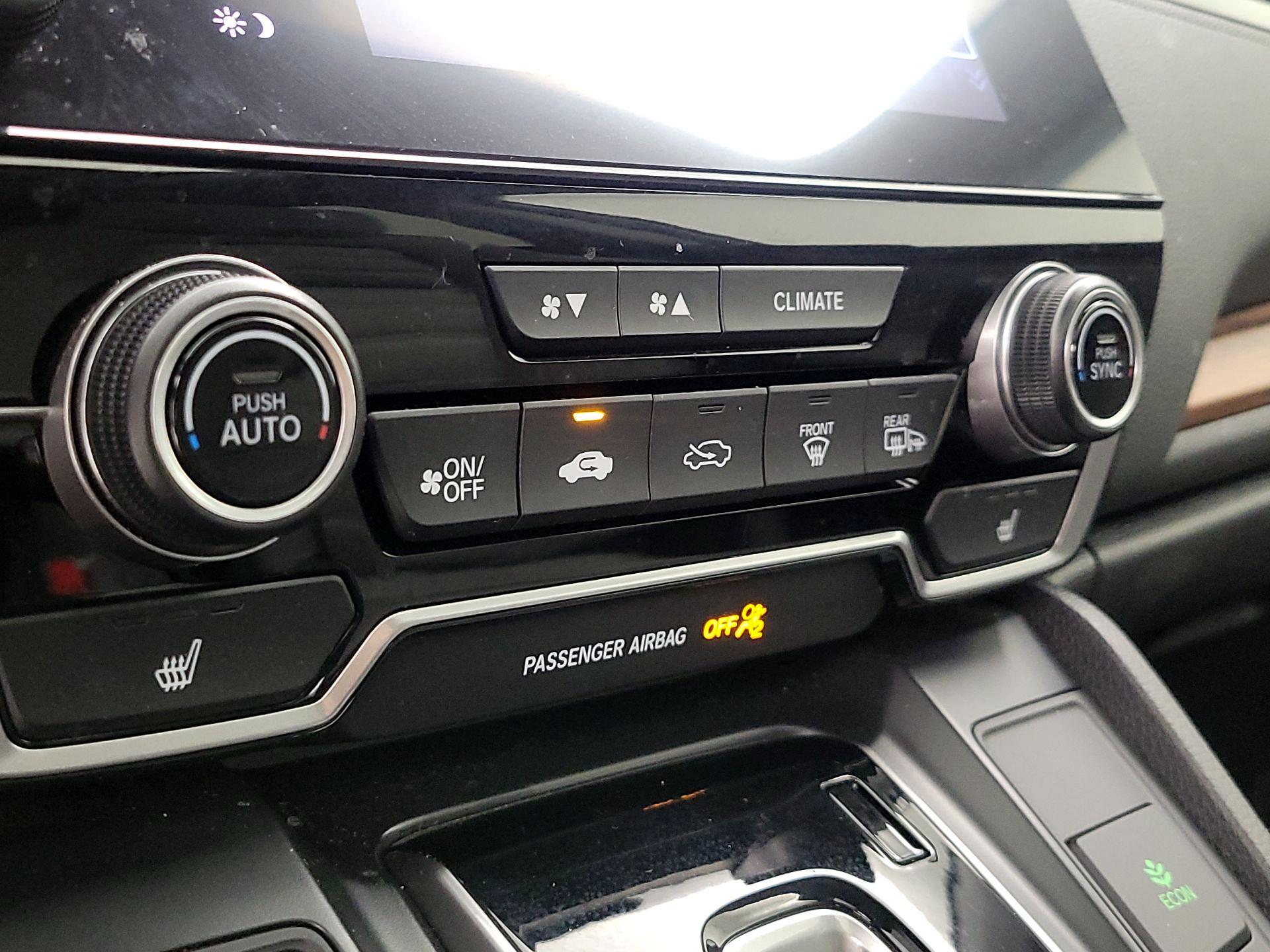 Thumbnail: 2019 Honda CR-V - 16