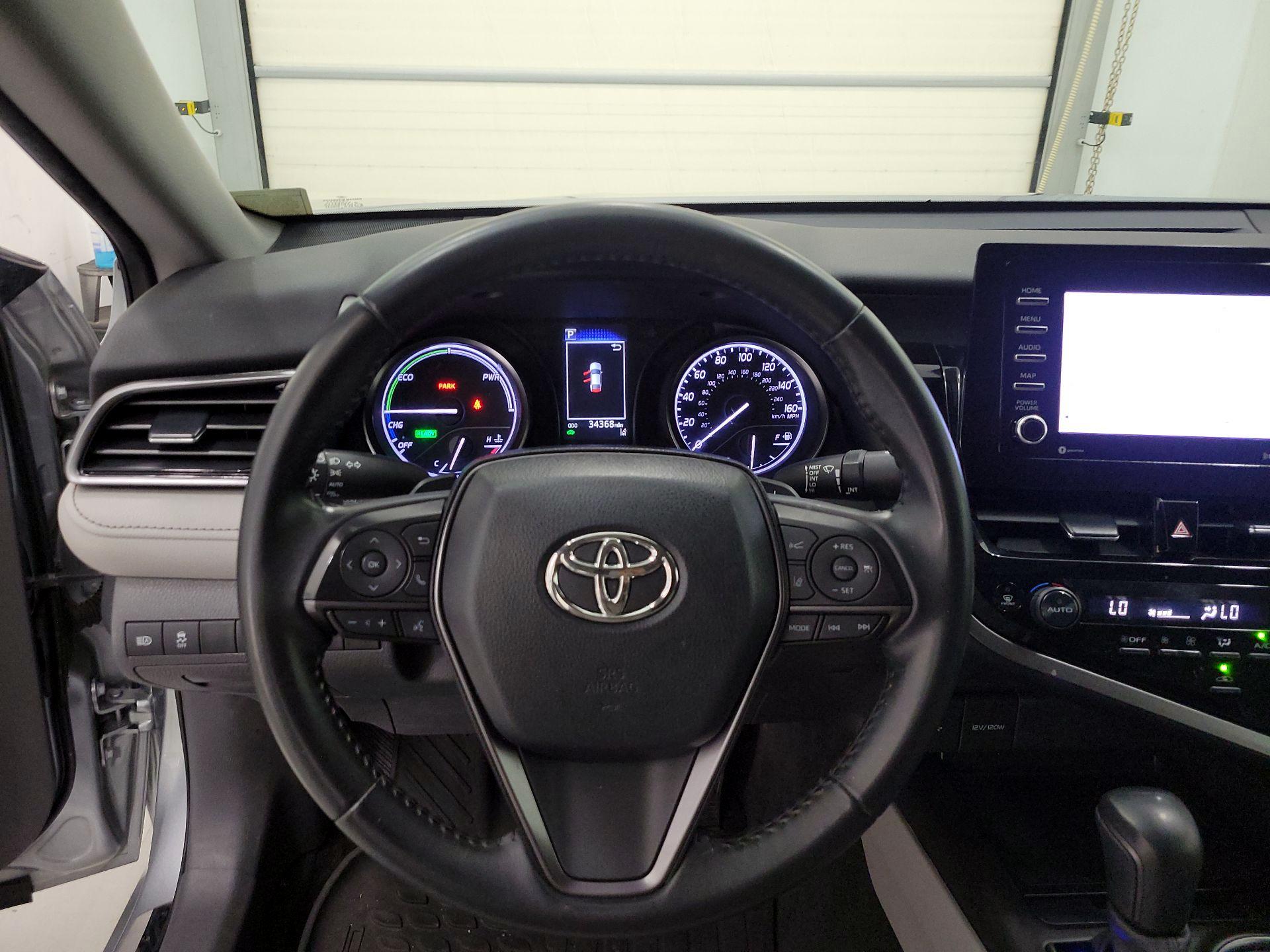 Thumbnail: 2023 Toyota Camry - 10