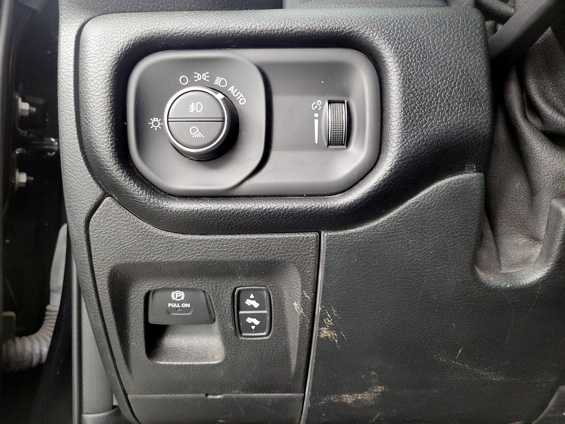 Thumbnail: 2022 RAM 1500 - 13