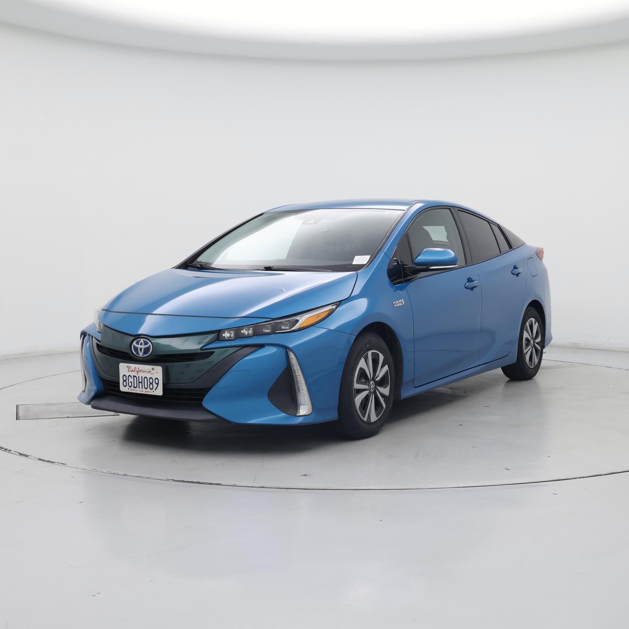 Thumbnail: 2018 Toyota Prius Prime - 4