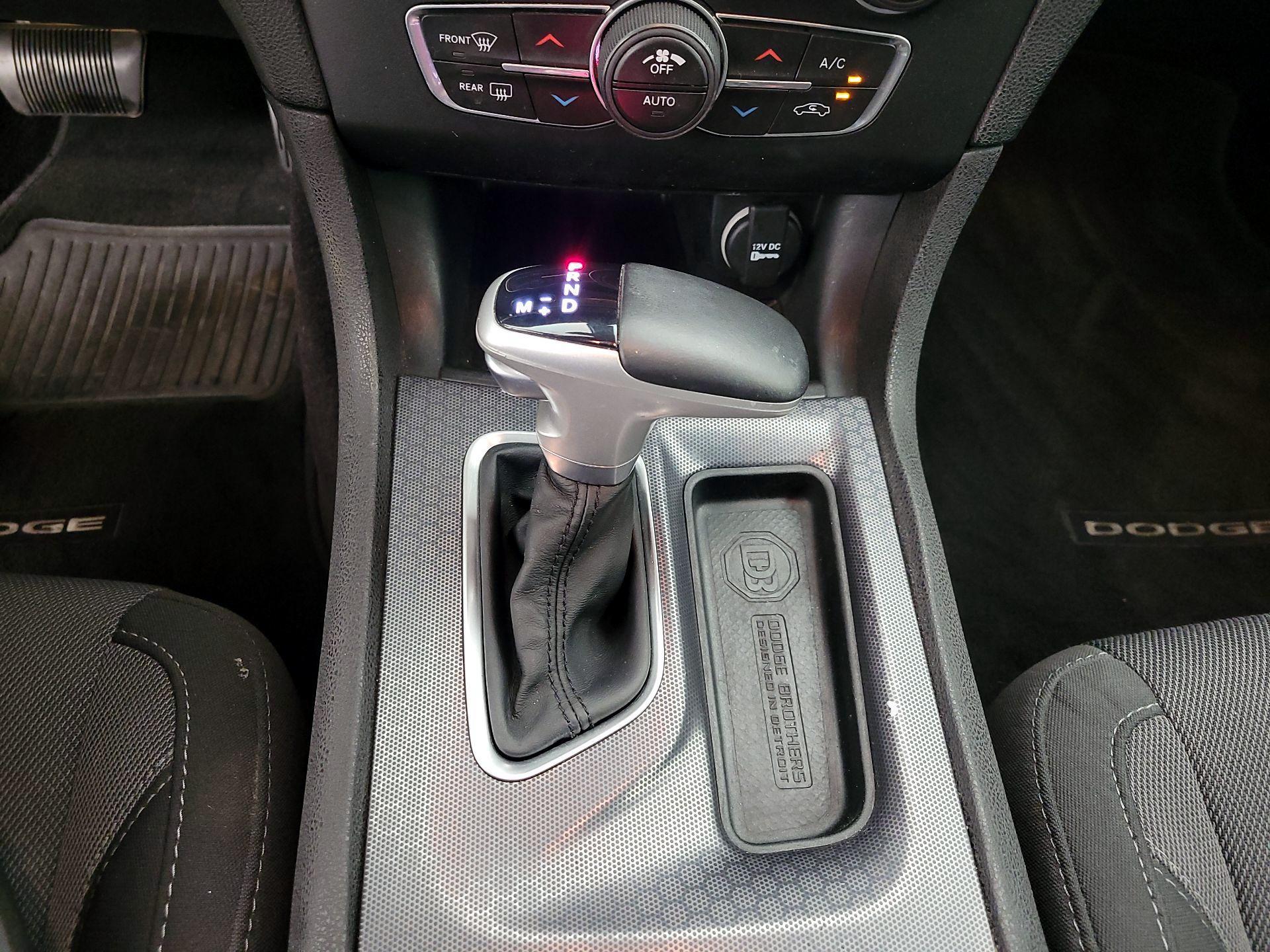 Thumbnail: 2016 Dodge Charger - 18