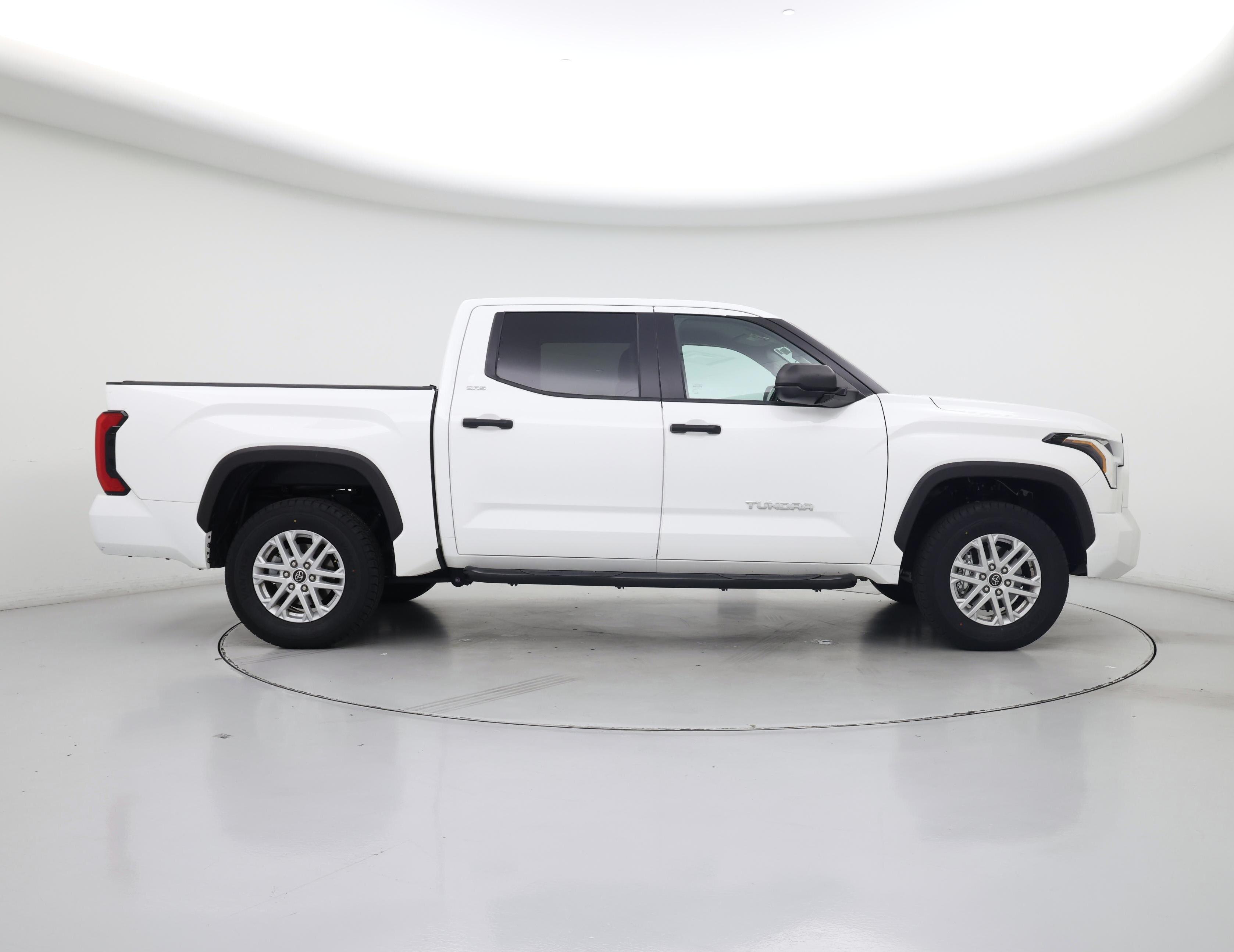 Thumbnail: 2024 Toyota Tundra - 7