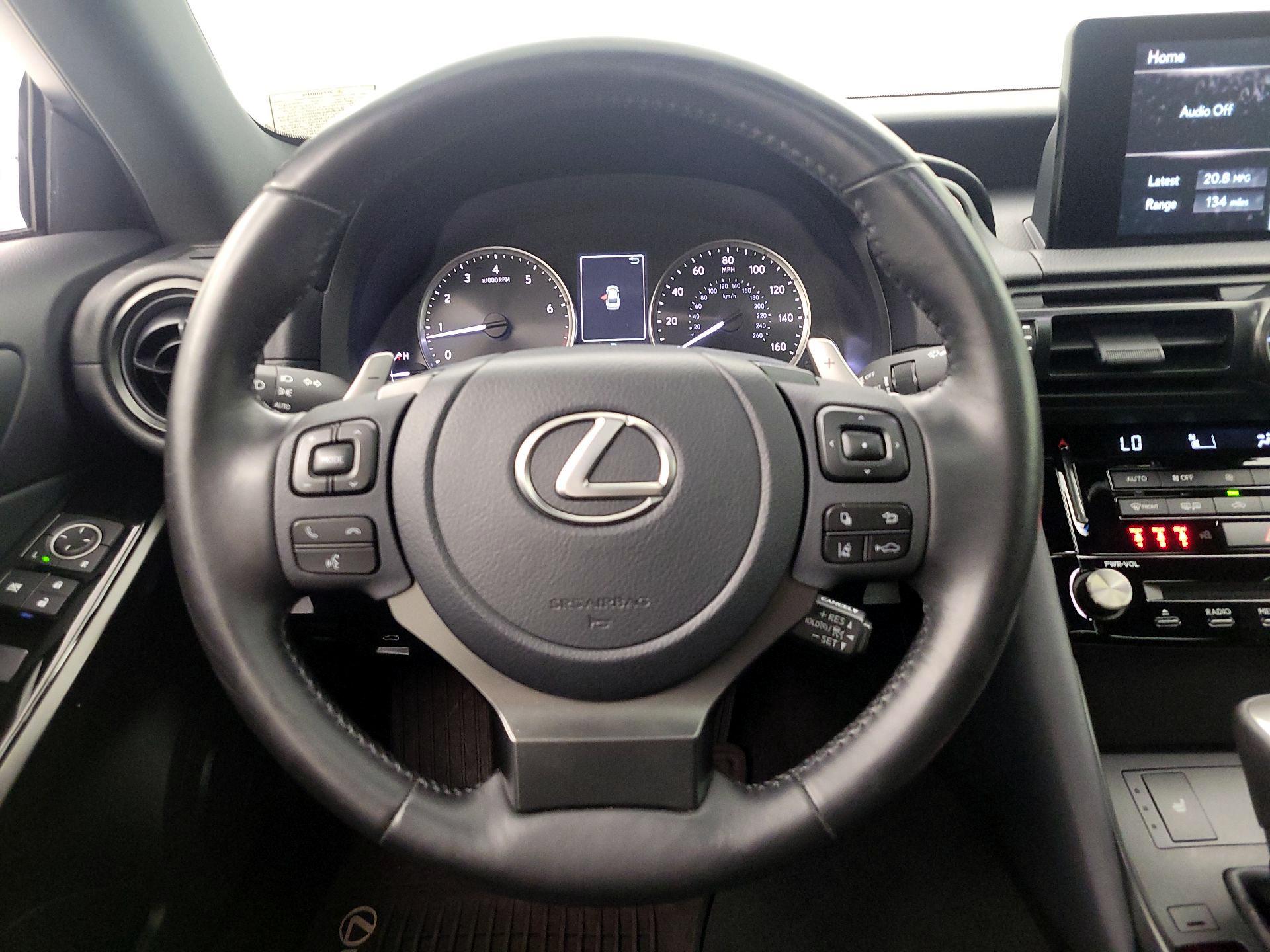 Thumbnail: 2024 Lexus IS - 10