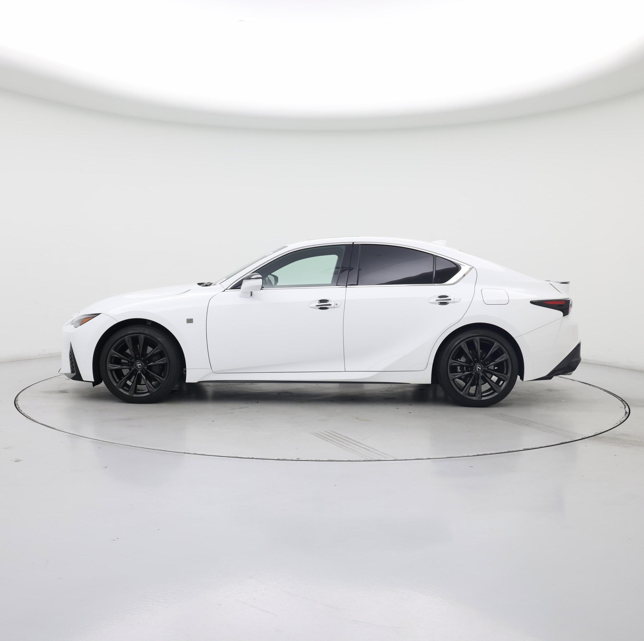 Thumbnail: 2024 Lexus IS - 3
