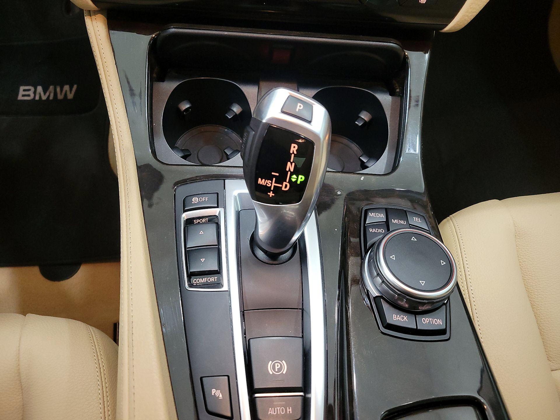 Thumbnail: 2015 BMW 5 Series - 18