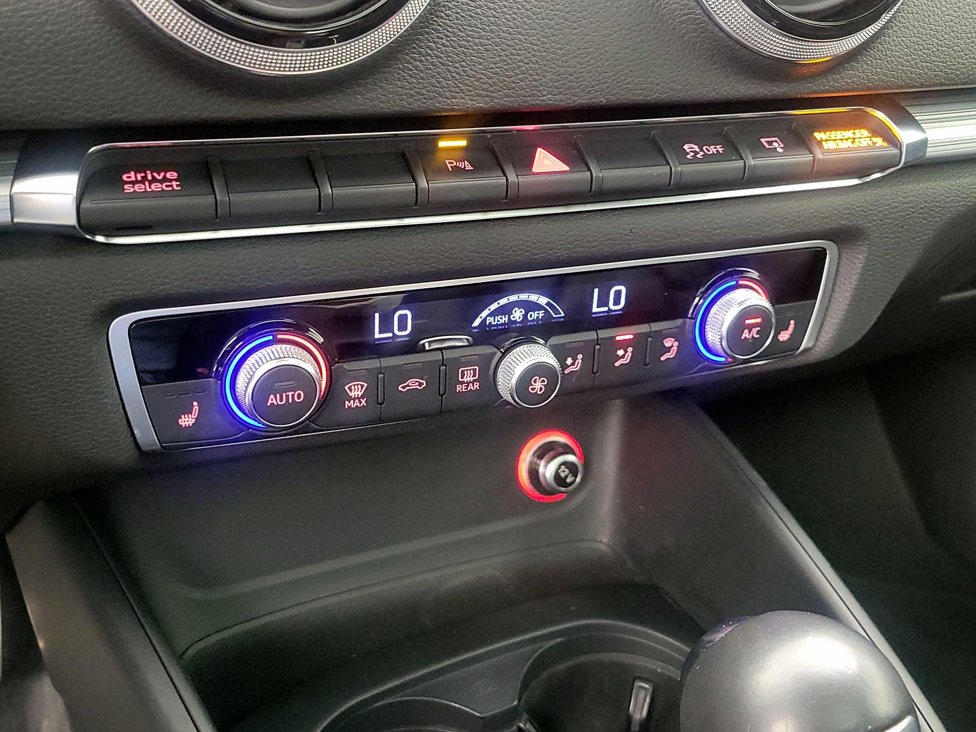 Thumbnail: 2015 Audi A3 - 17