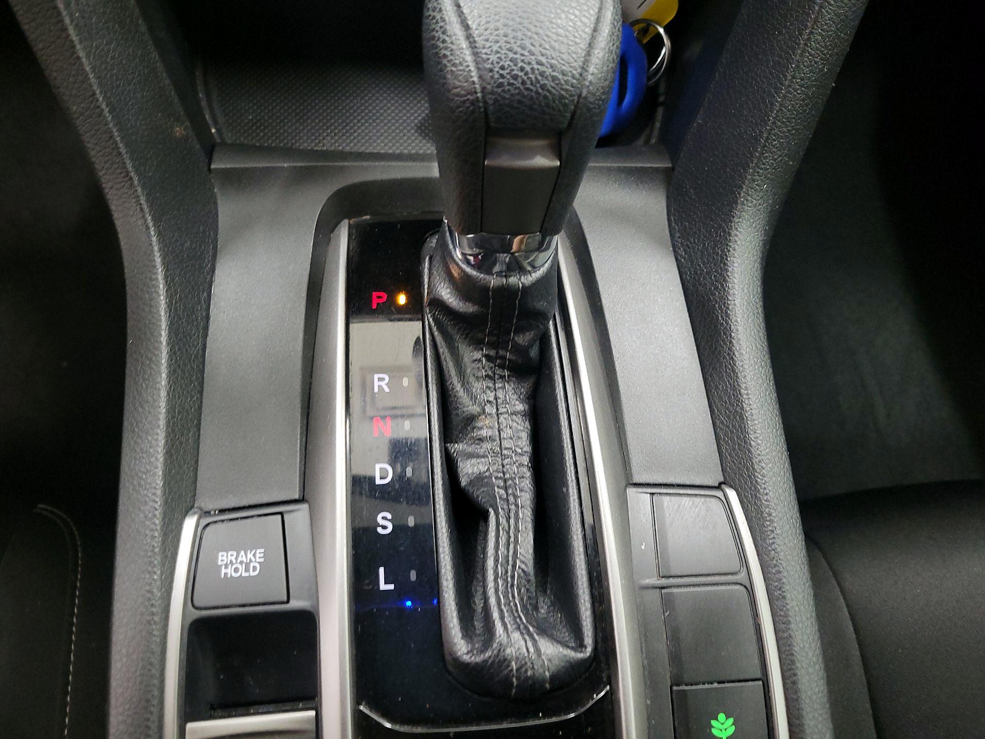 Thumbnail: 2018 Honda Civic - 17