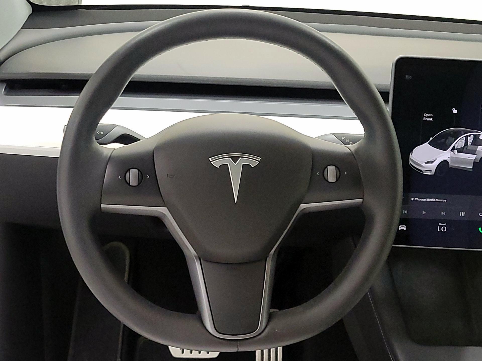 Thumbnail: 2021 Tesla Model Y - 10