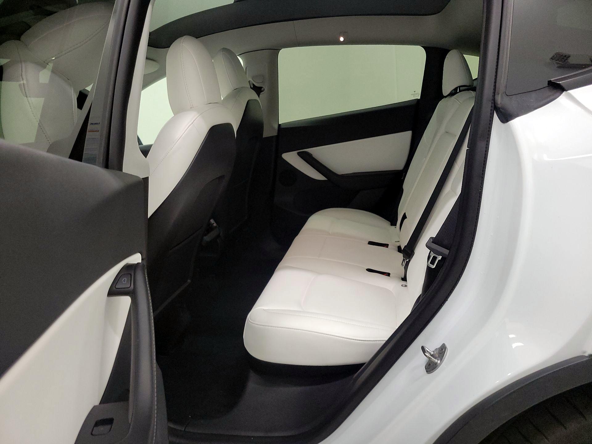 Thumbnail: 2021 Tesla Model Y - 18