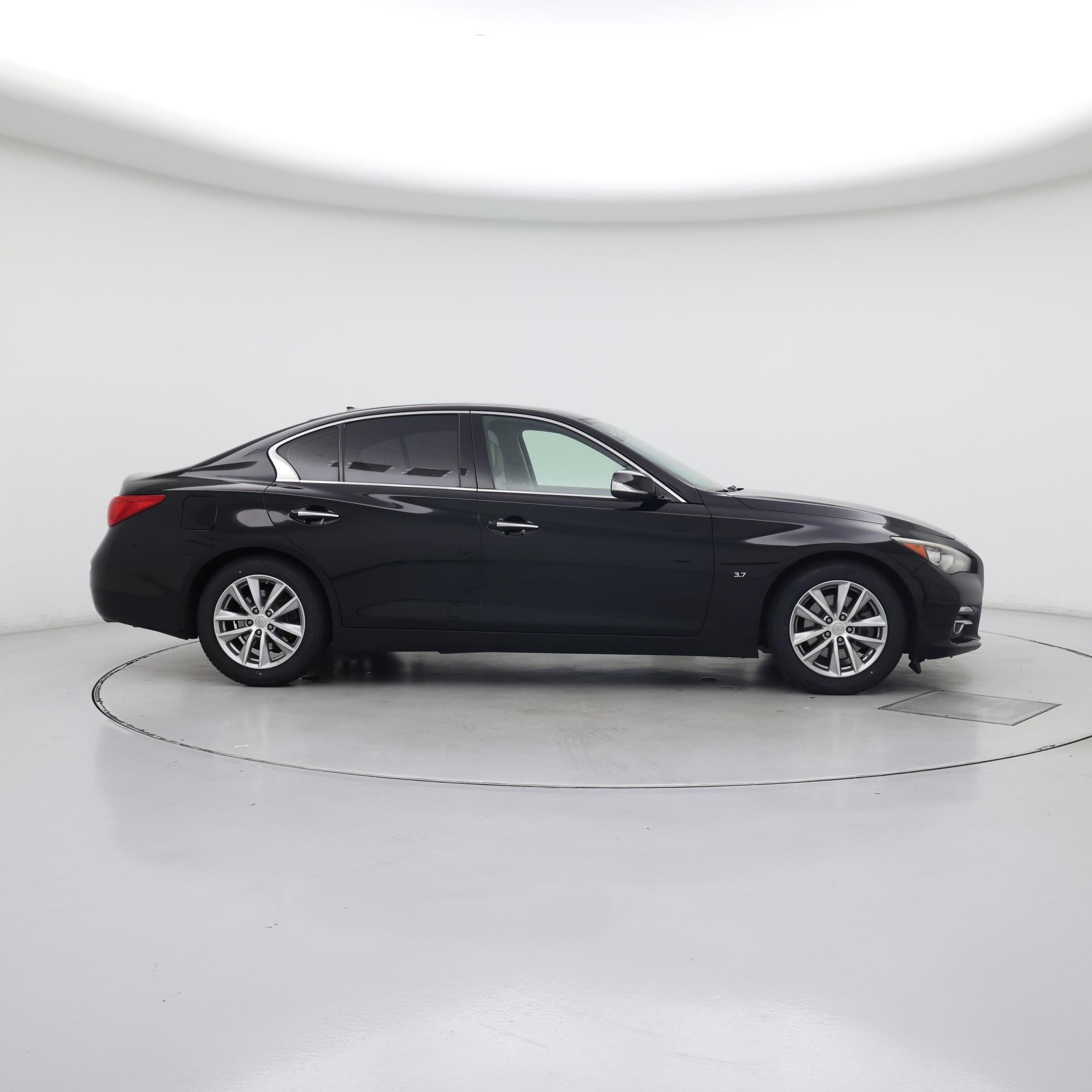 Thumbnail: 2015 INFINITI Q50 - 7