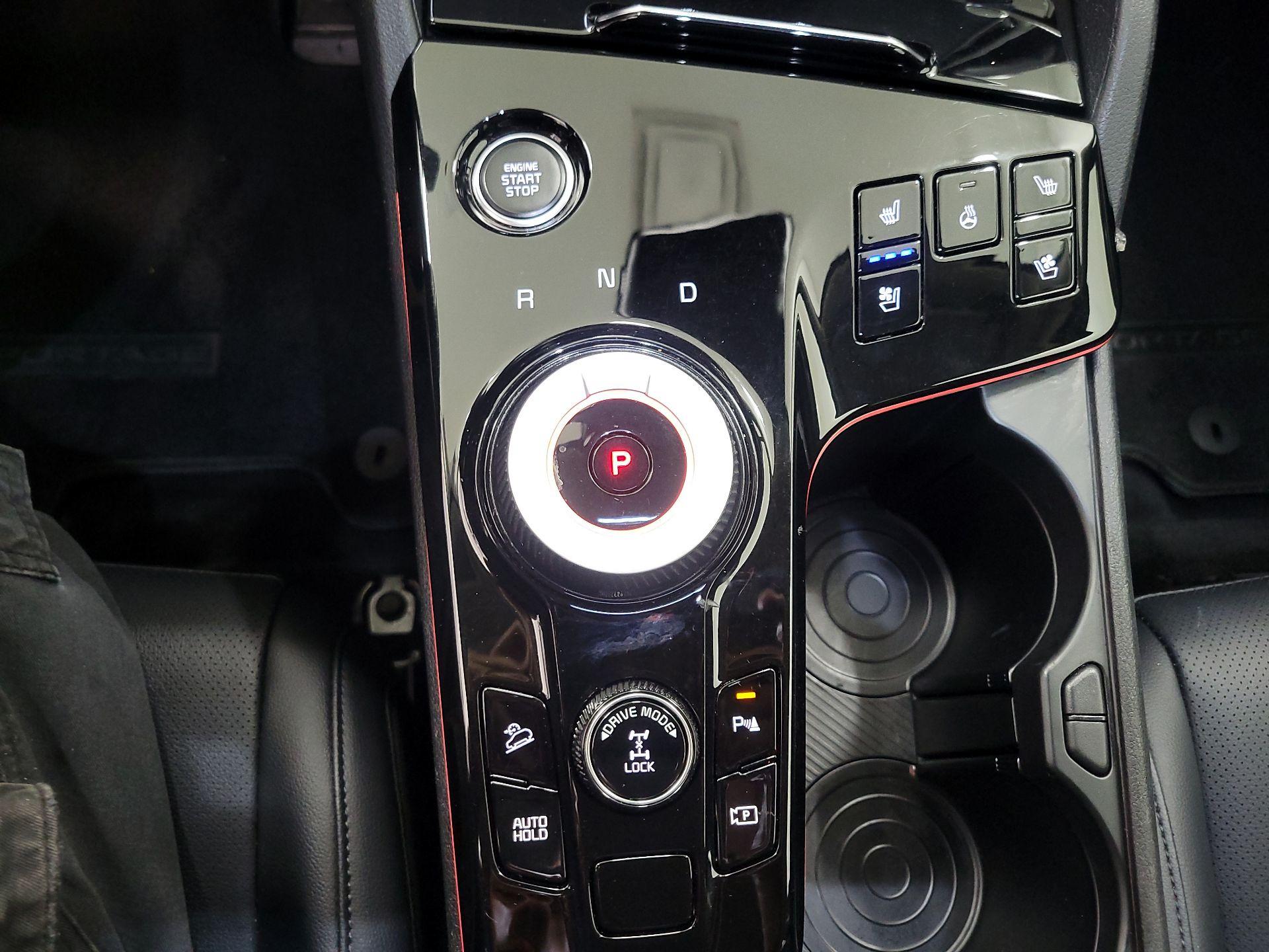 Thumbnail: 2023 Kia Sportage - 18