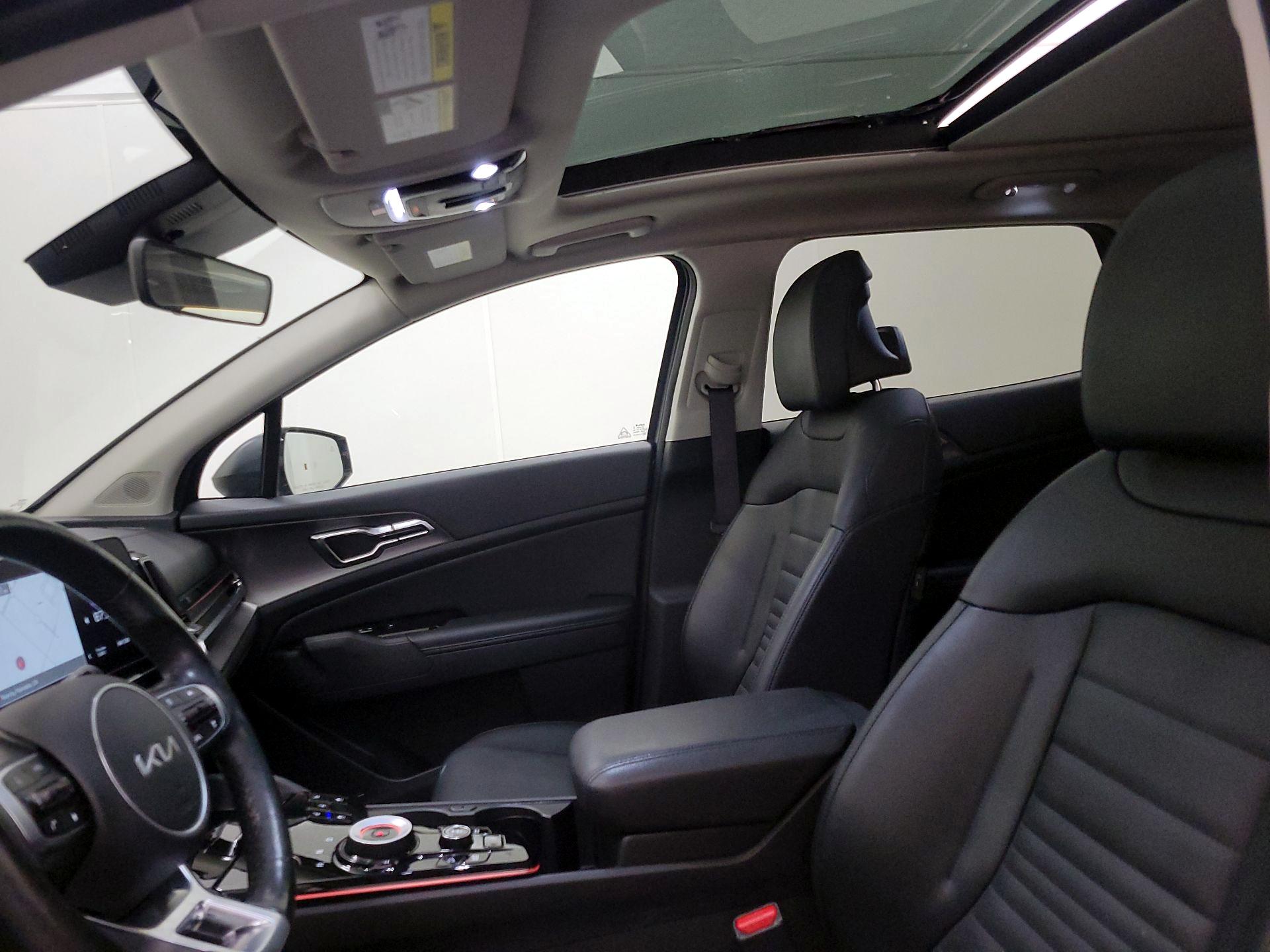 Thumbnail: 2023 Kia Sportage - 20