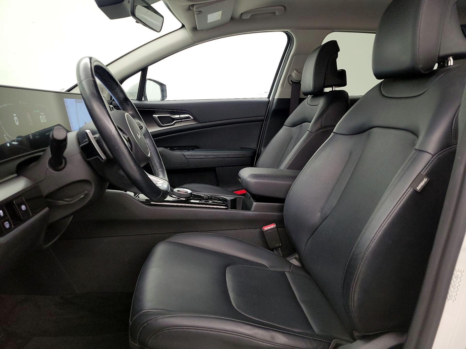 Thumbnail: 2023 Kia Sportage - 11