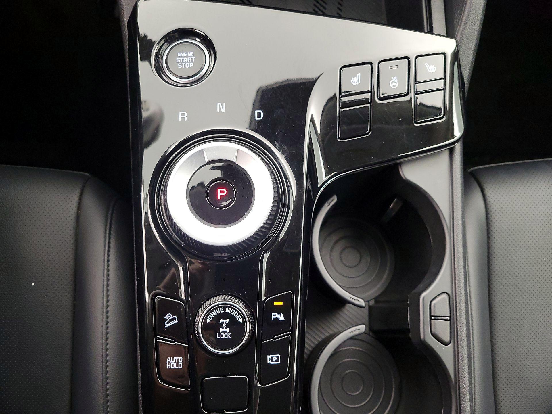 Thumbnail: 2023 Kia Sportage - 18