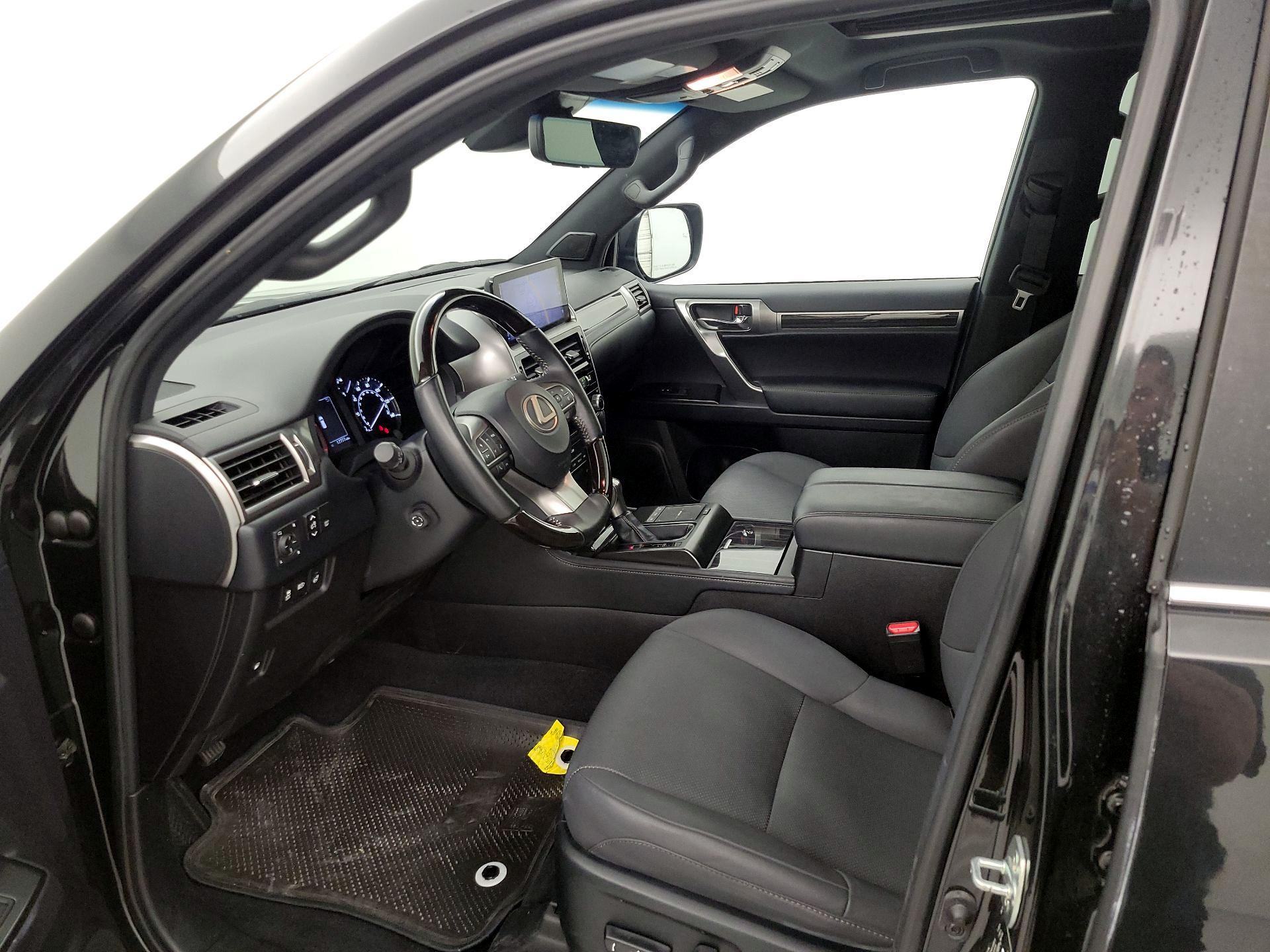 Thumbnail: 2023 Lexus GX - 11