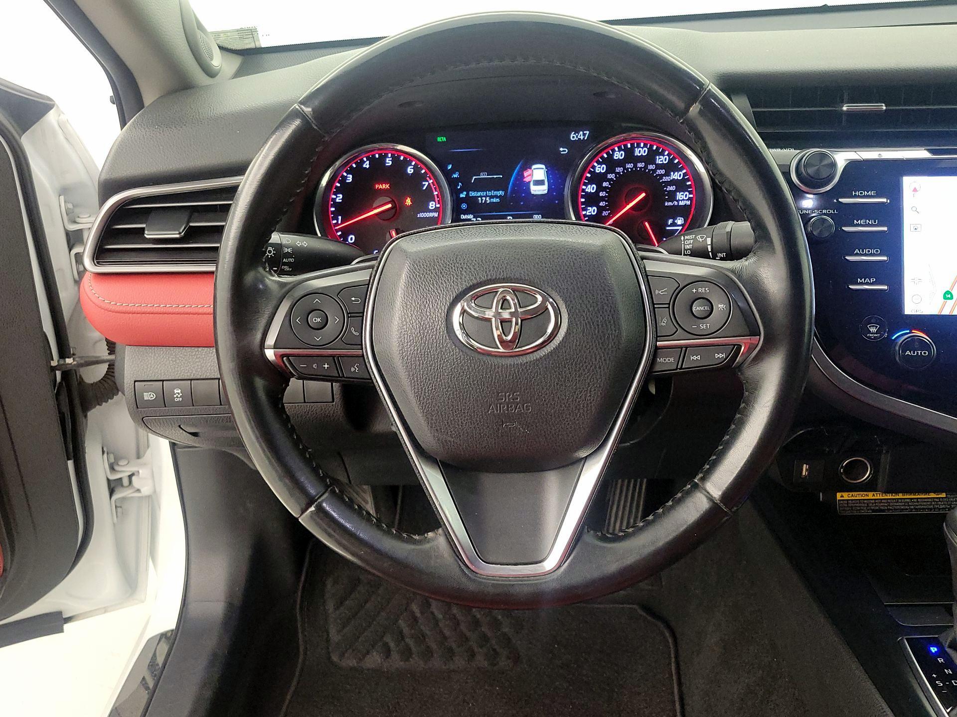 Thumbnail: 2020 Toyota Camry - 10