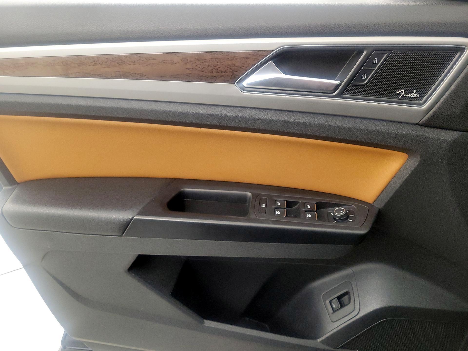 Thumbnail: 2018 Volkswagen Atlas - 12
